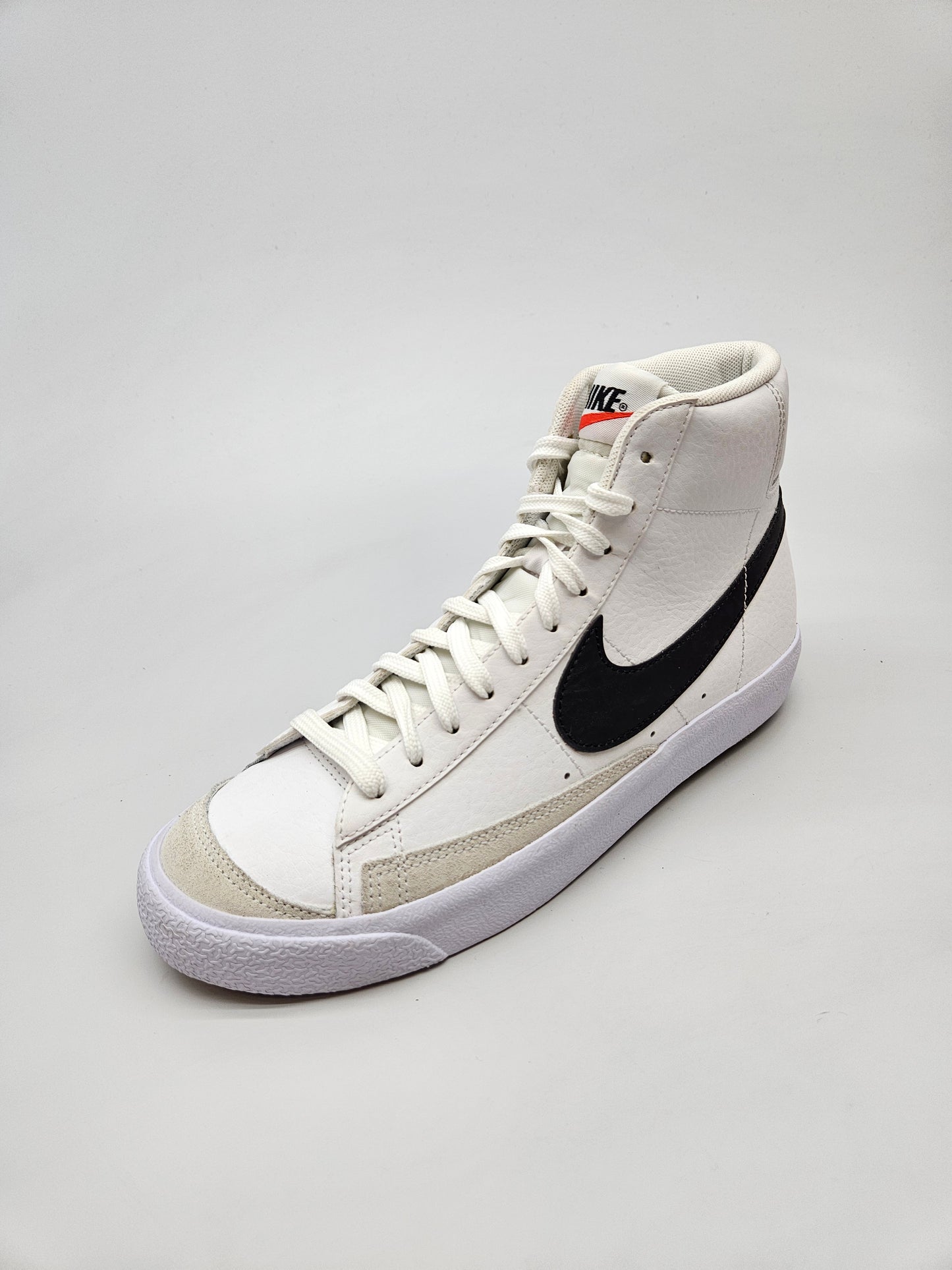 NIKE NOVI ORIGINAL PATIKI BR 40