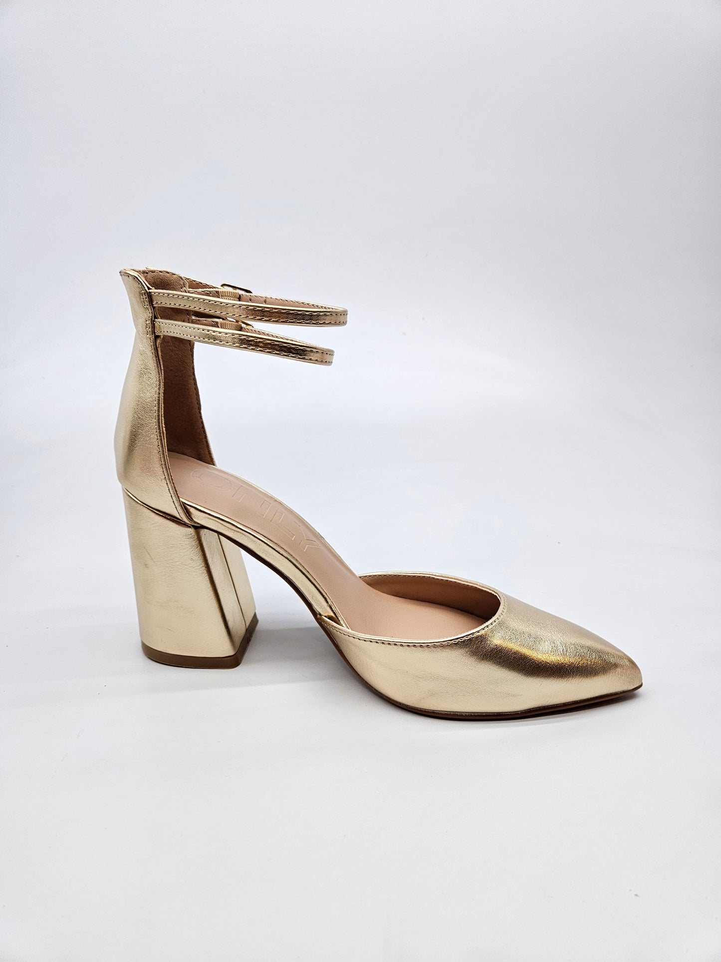 ONLY NOVI ORIGINAL SANDALI BR 37