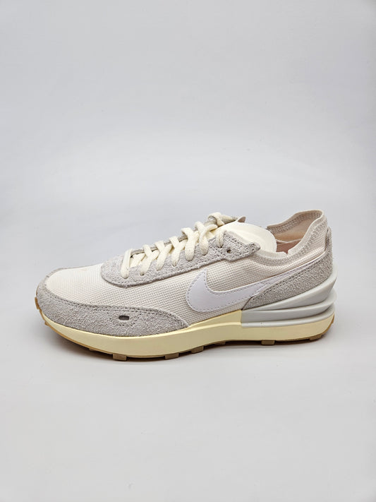 NIKE NOVI ORIGINAL PATIKI BR 38.5