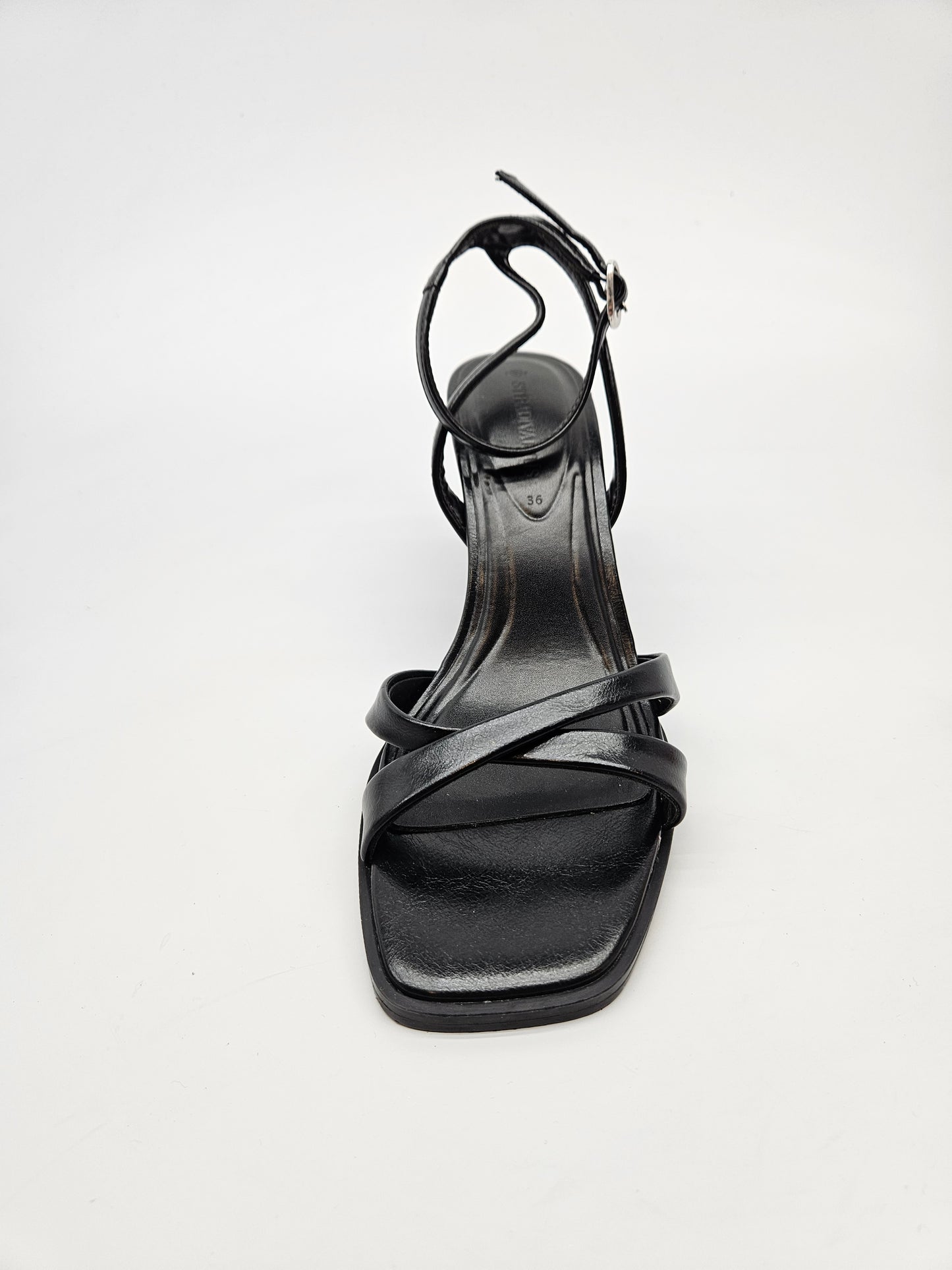 STRADIVARIUS ORIGINAL SANDALI BR 36