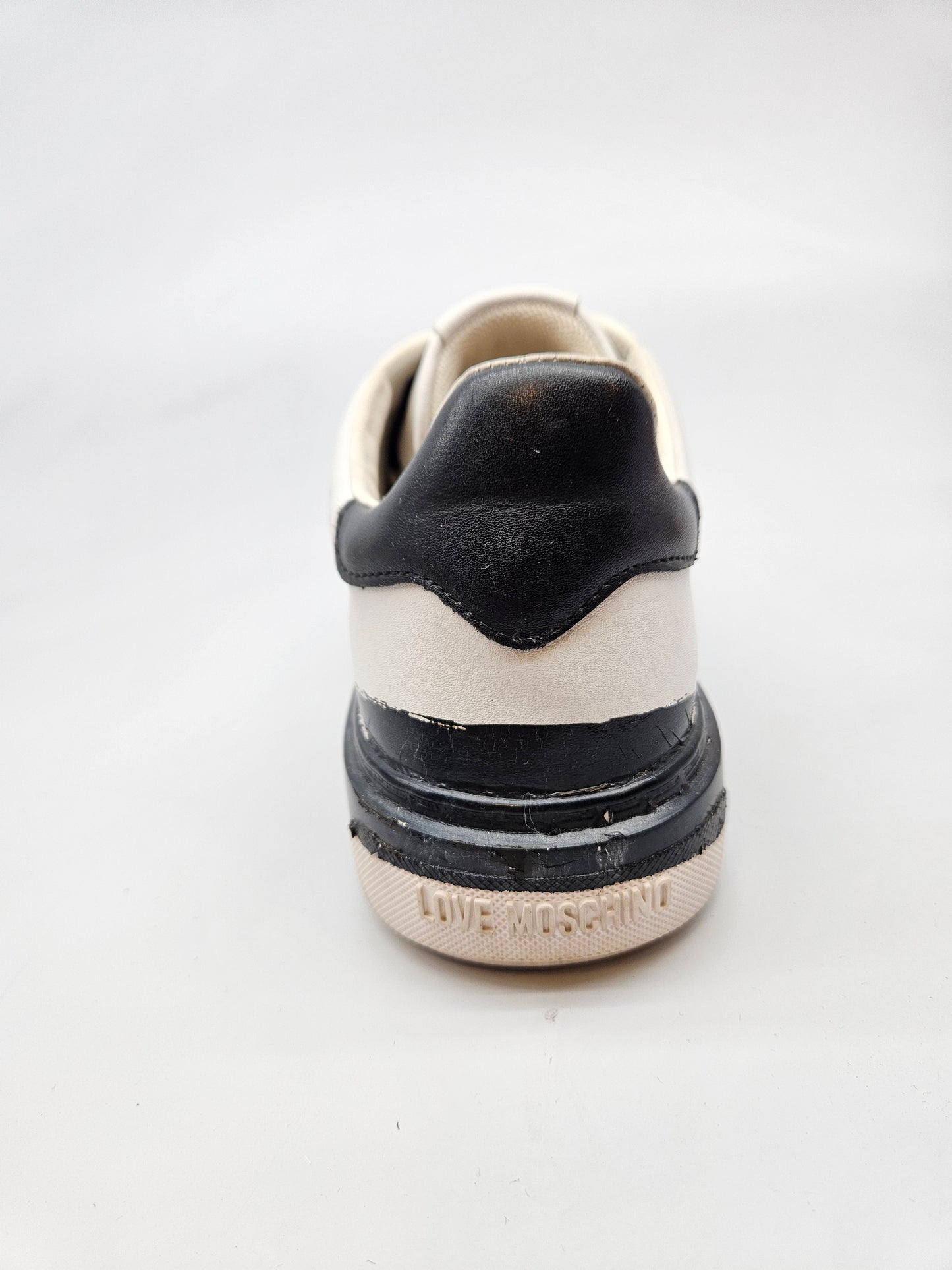 MOSHINO ORIGINAL PATIKI BR 39