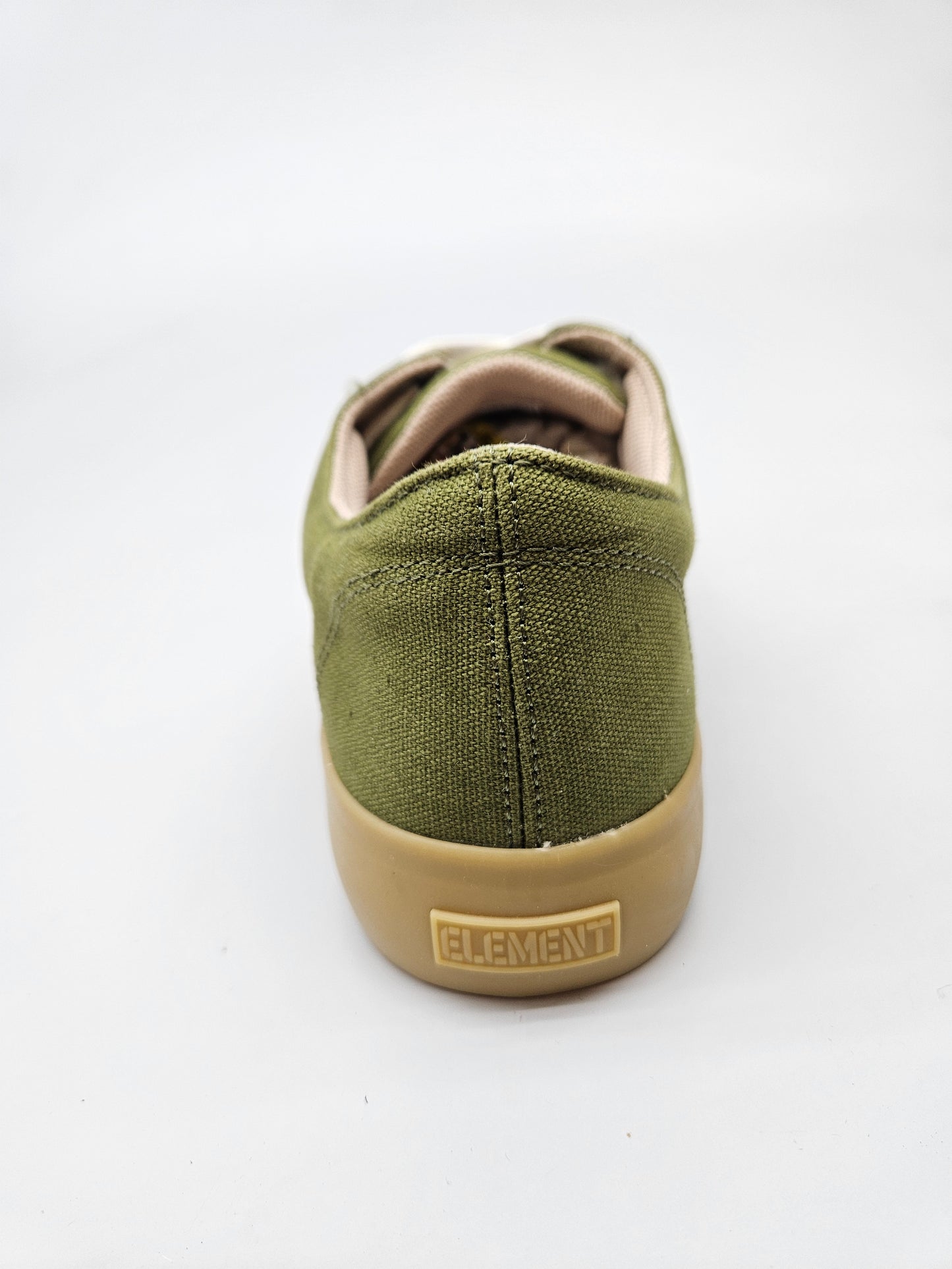 ELEMENT NOVI ORIGINAL PATIKI BR 39