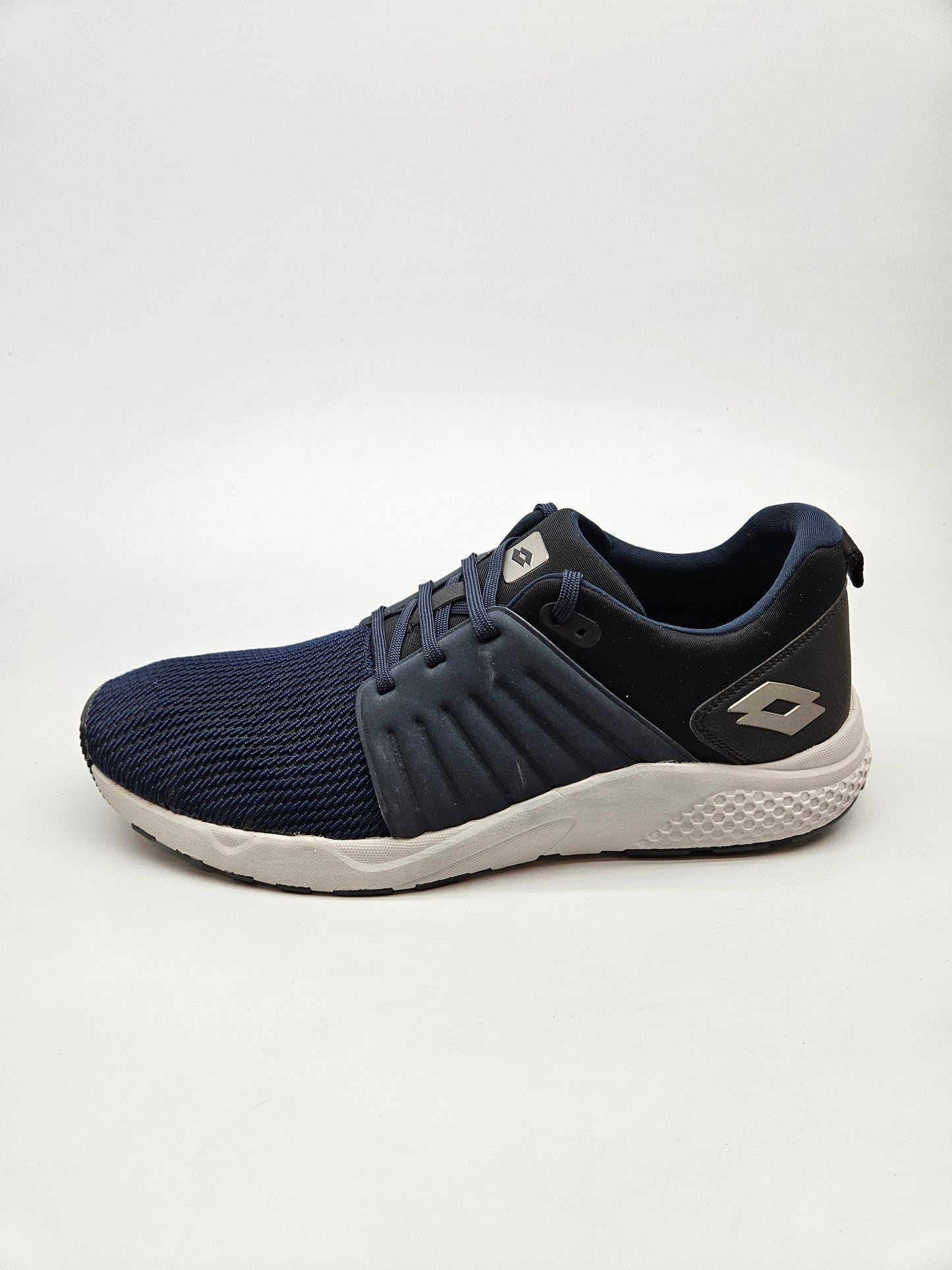 LOTTO ORIGINAL NOVI PATIKI BR 46