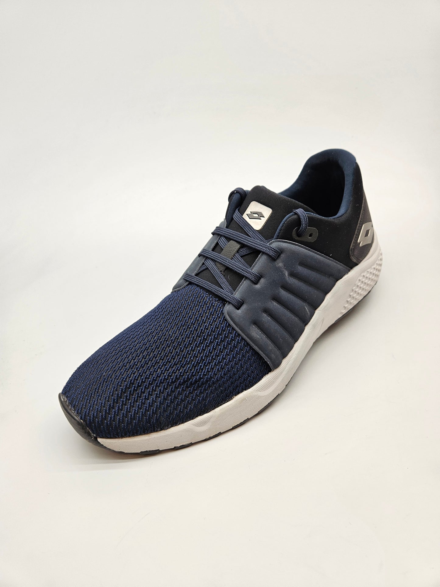 LOTTO ORIGINAL NOVI PATIKI BR 46