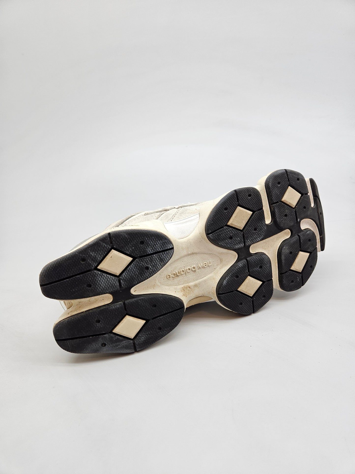 NEW BALANCE ORIGINAL PATIKI 37