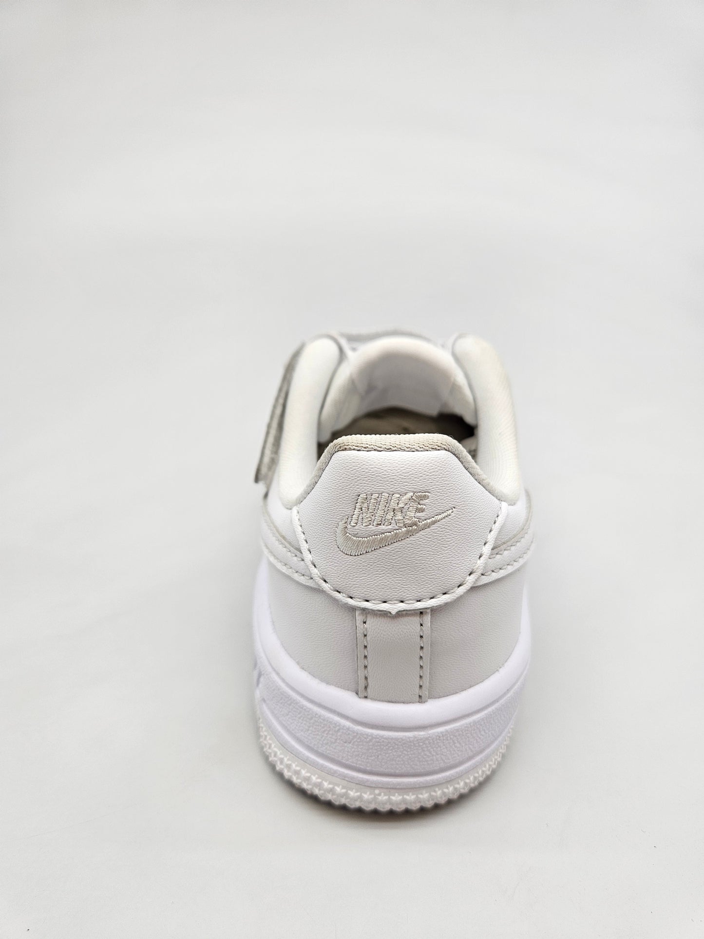 NIKE NOVI ORIGINAL PATIKI BR 28.5