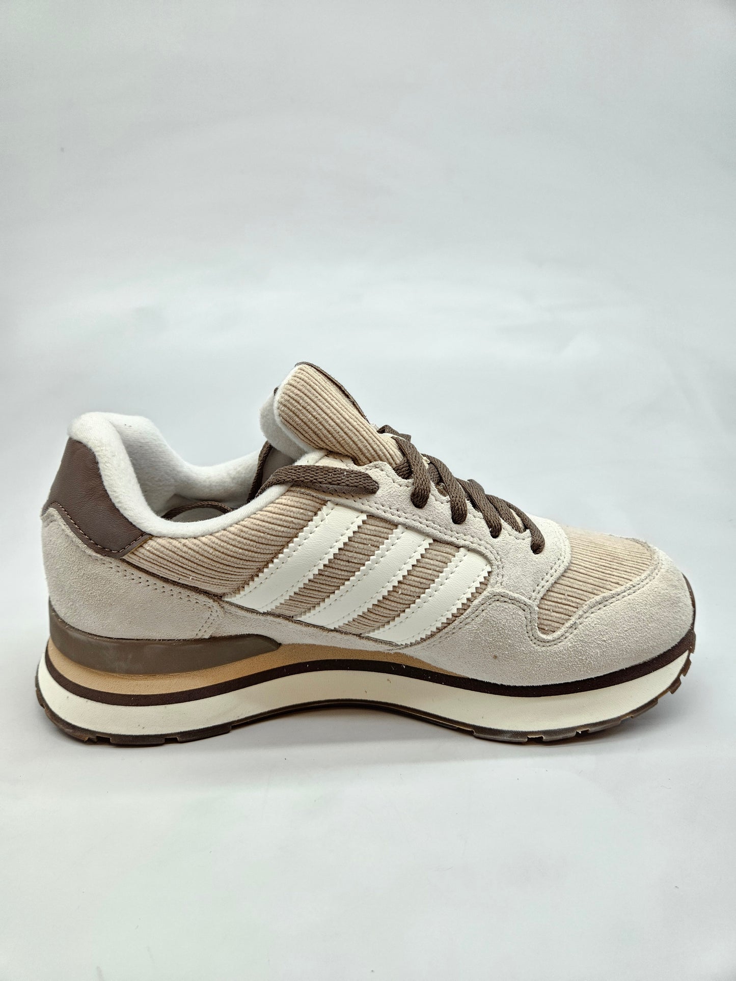 ADIDAS NOVI ORIGINAL PATIKI BR 38