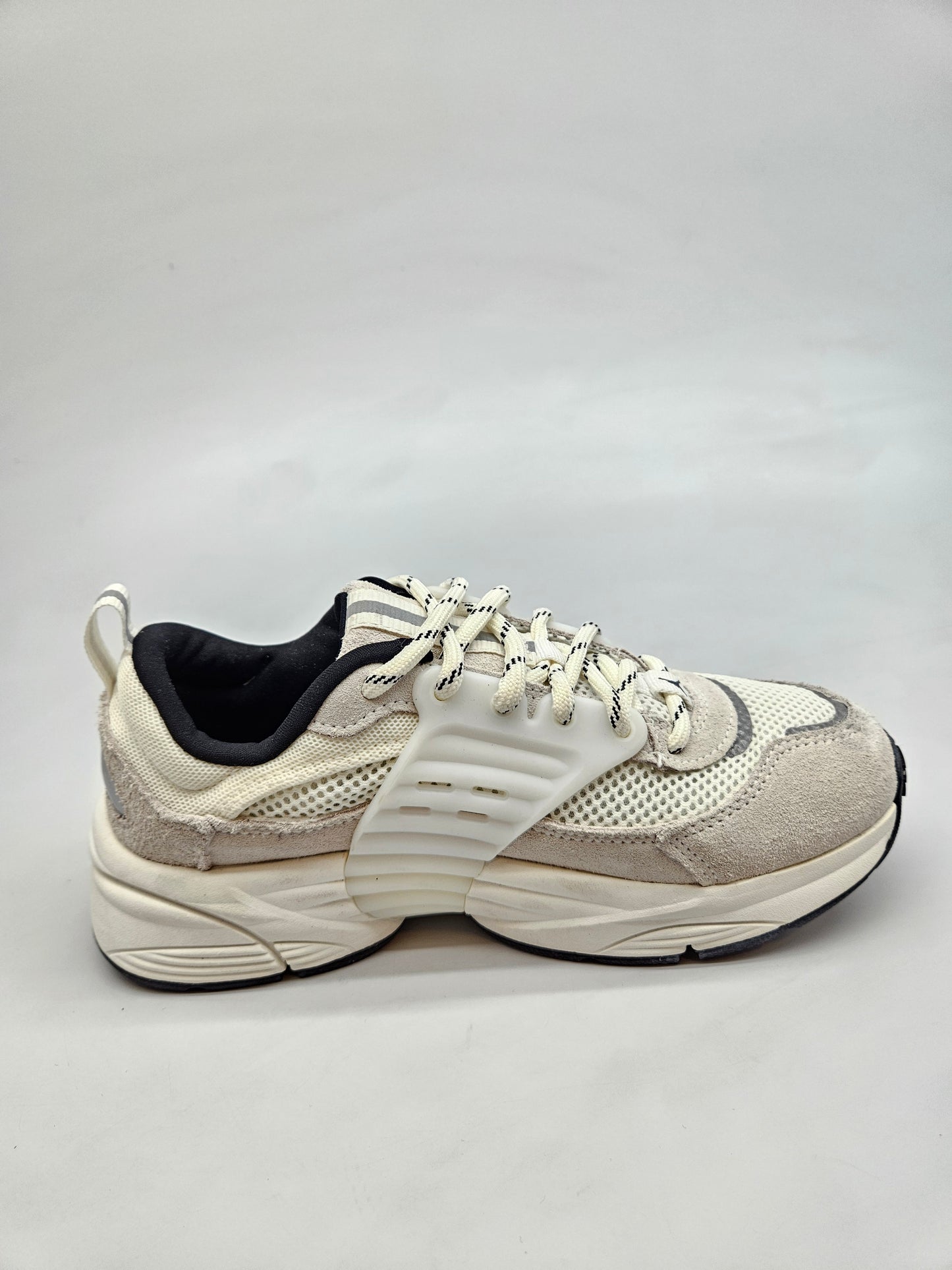 NIKE JORDAN NOVI ORIGINAL PATIKI BR 37.5cm