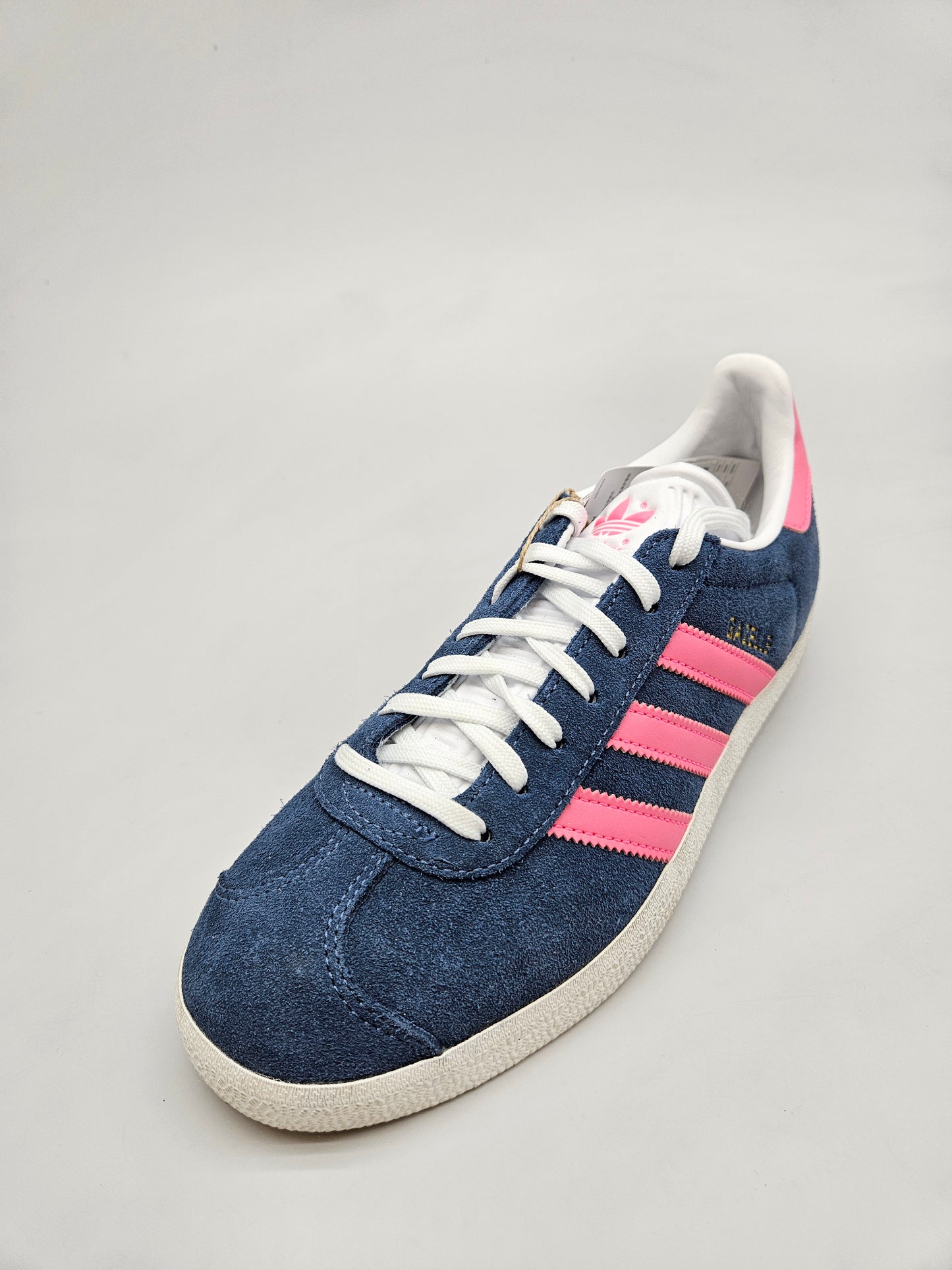 ADIDAS NOVI ORIGINAL PATIKI BR 40