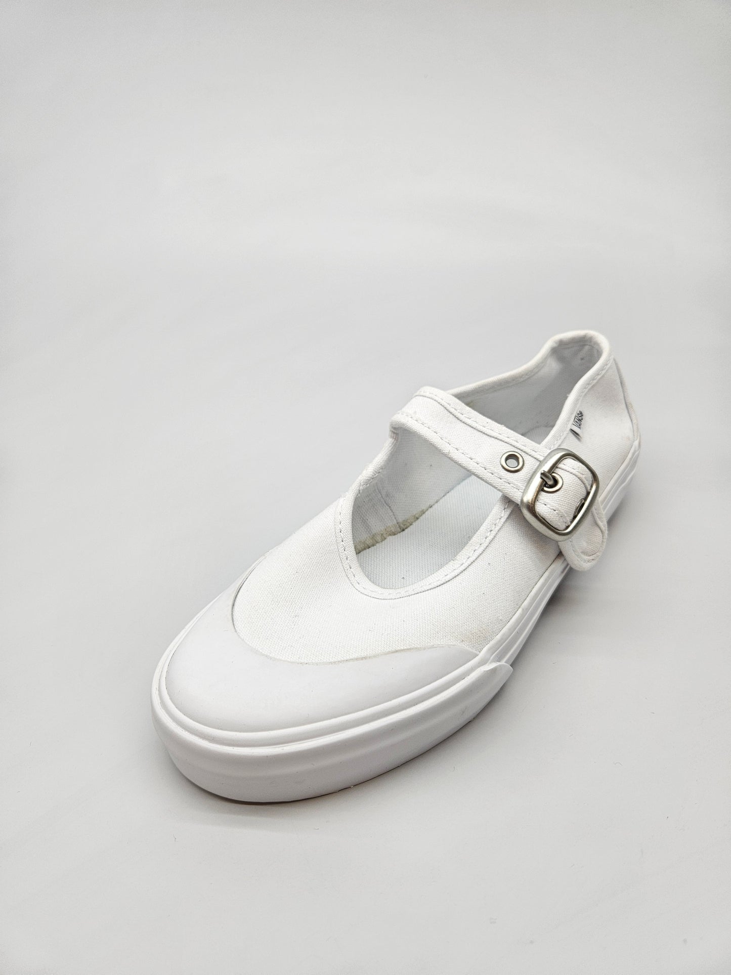 VANS NOVI ORIGINAL PATIKI BR 33
