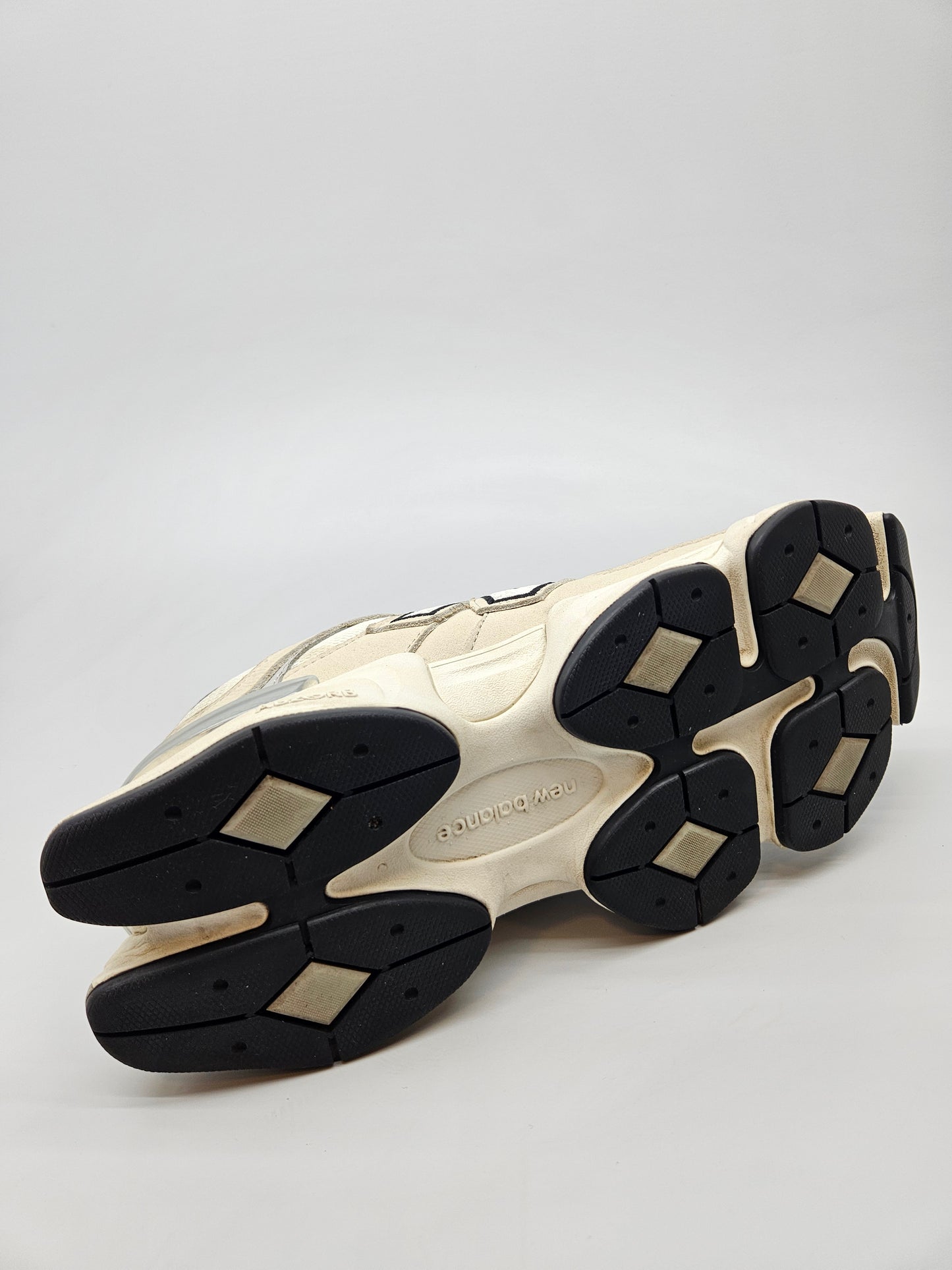 NEW BALANCE ORIGINAL PATIKI BR 42.5