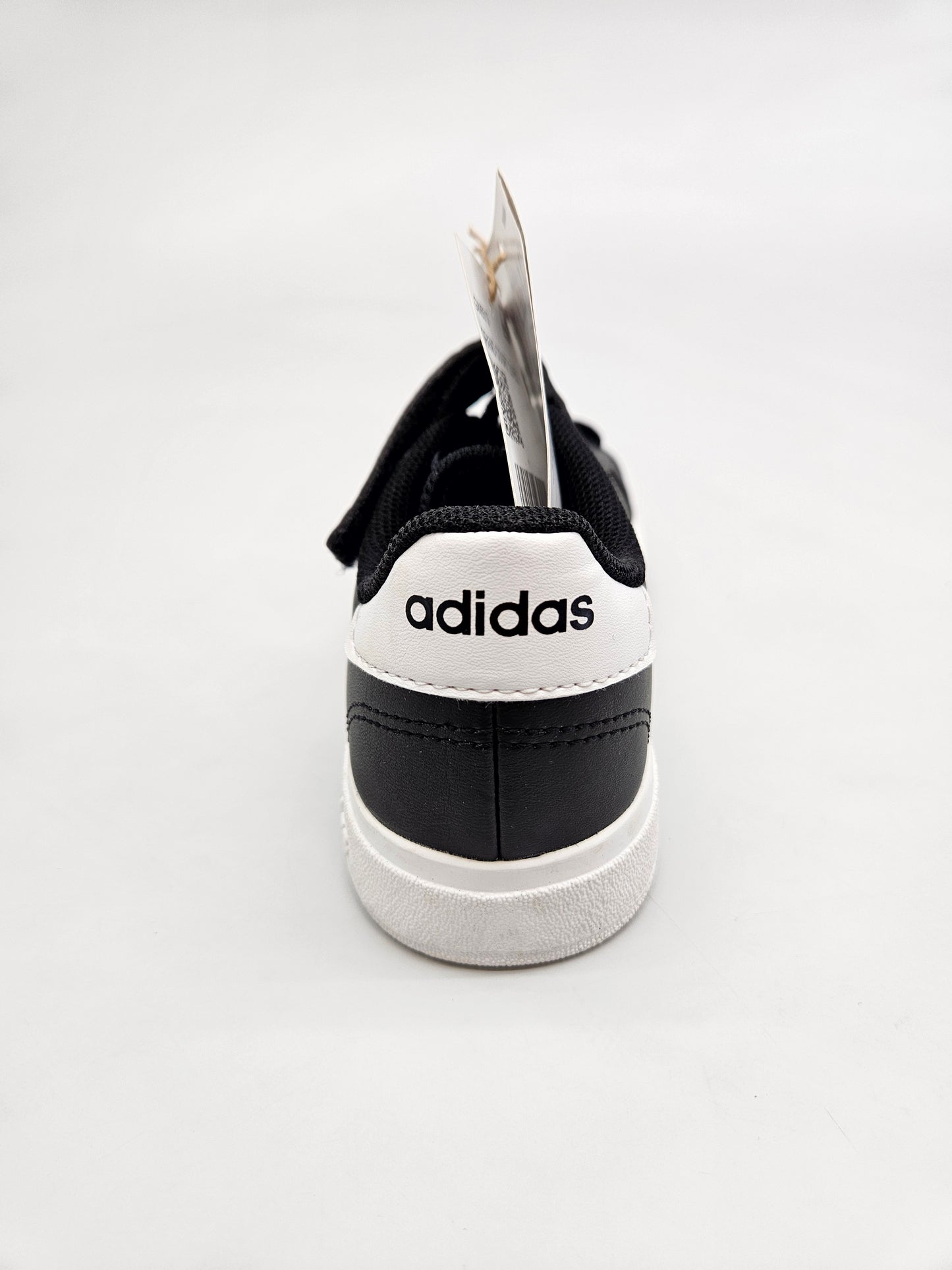 ADIDAS NOVI ORIGINAL PATIKI BR 30