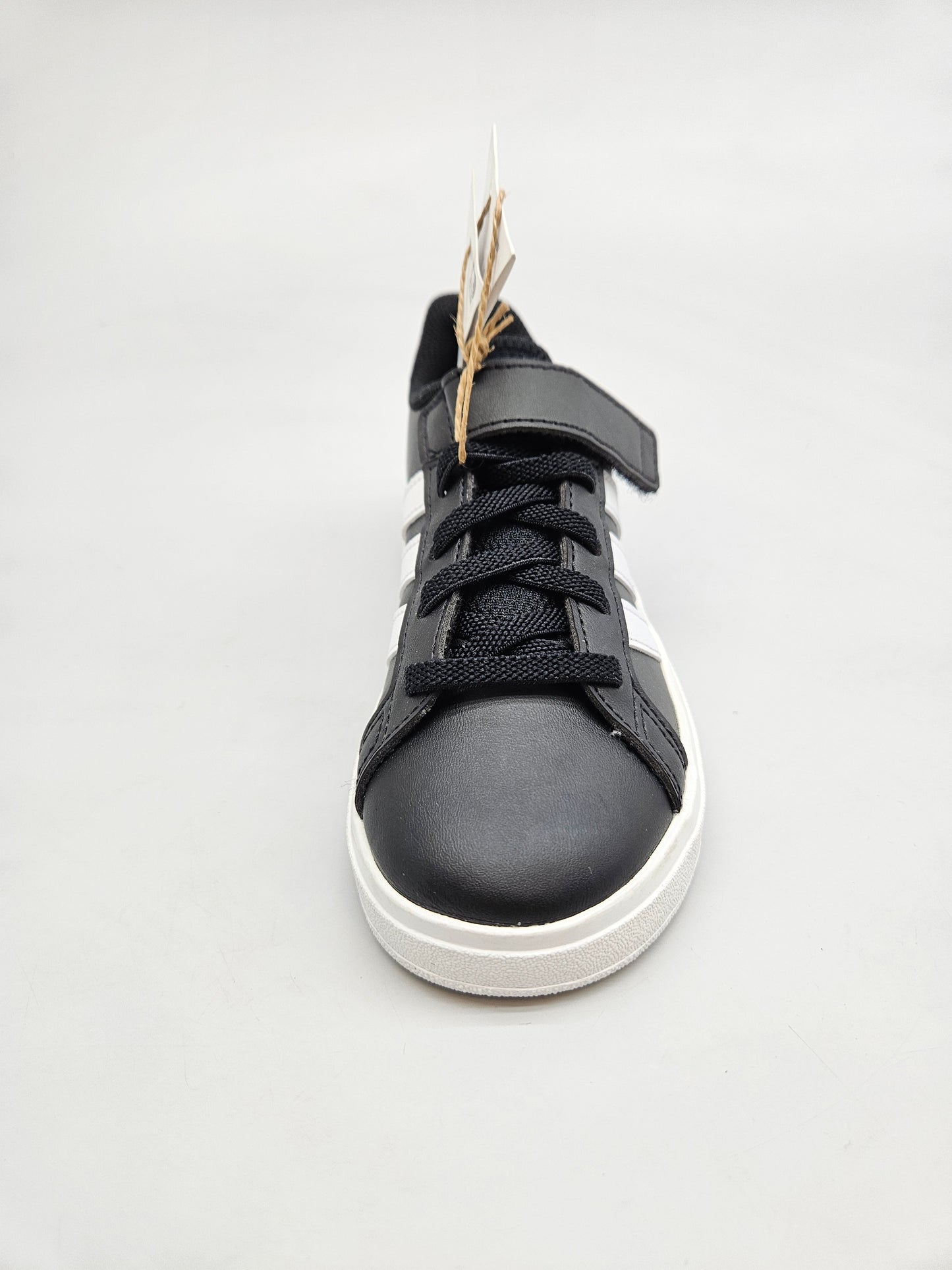 ADIDAS NOVI ORIGINAL PATIKI BR 28