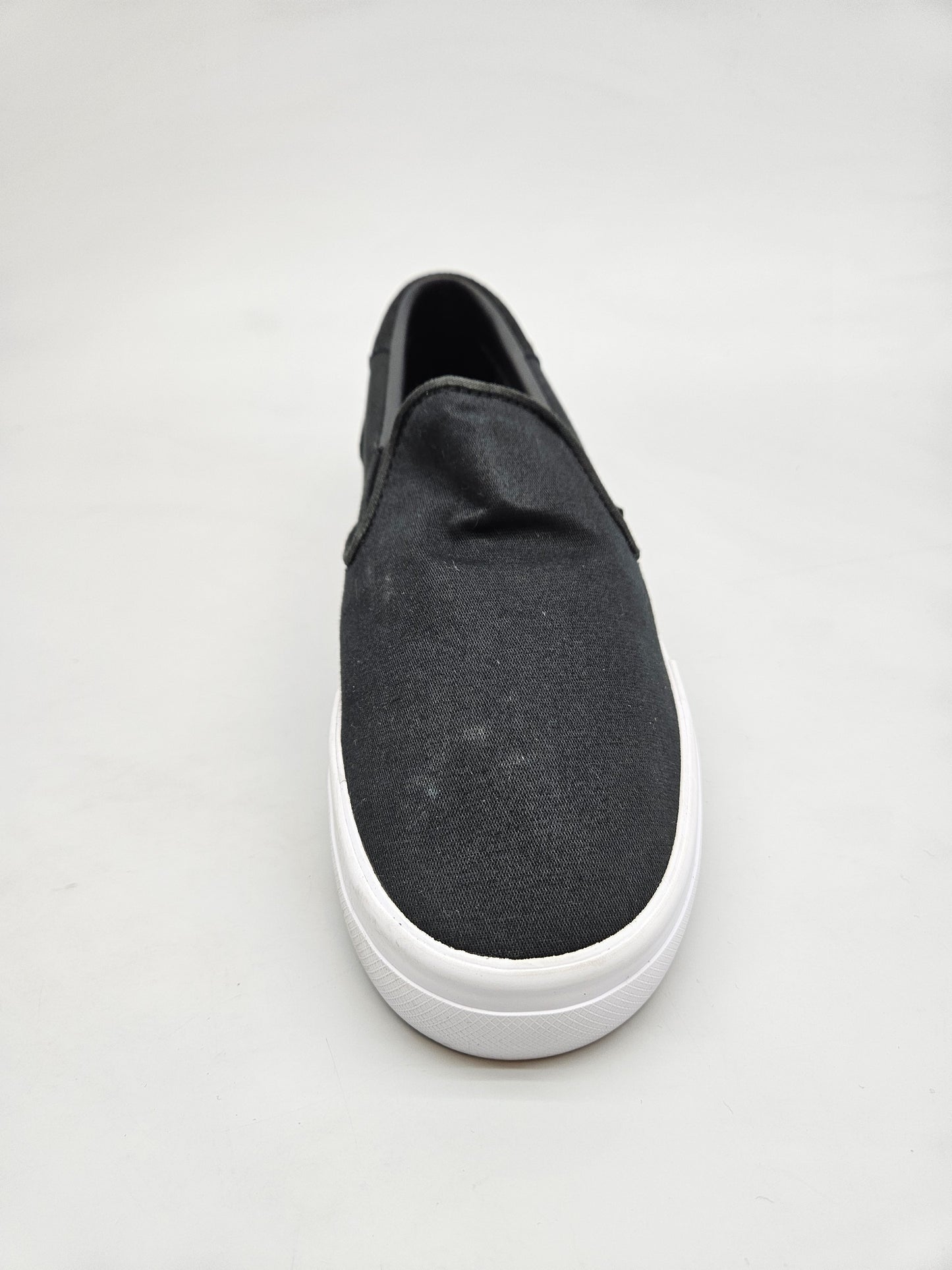 LACOSTE ORIGINAL NOVI PATIKI BR 40.5
