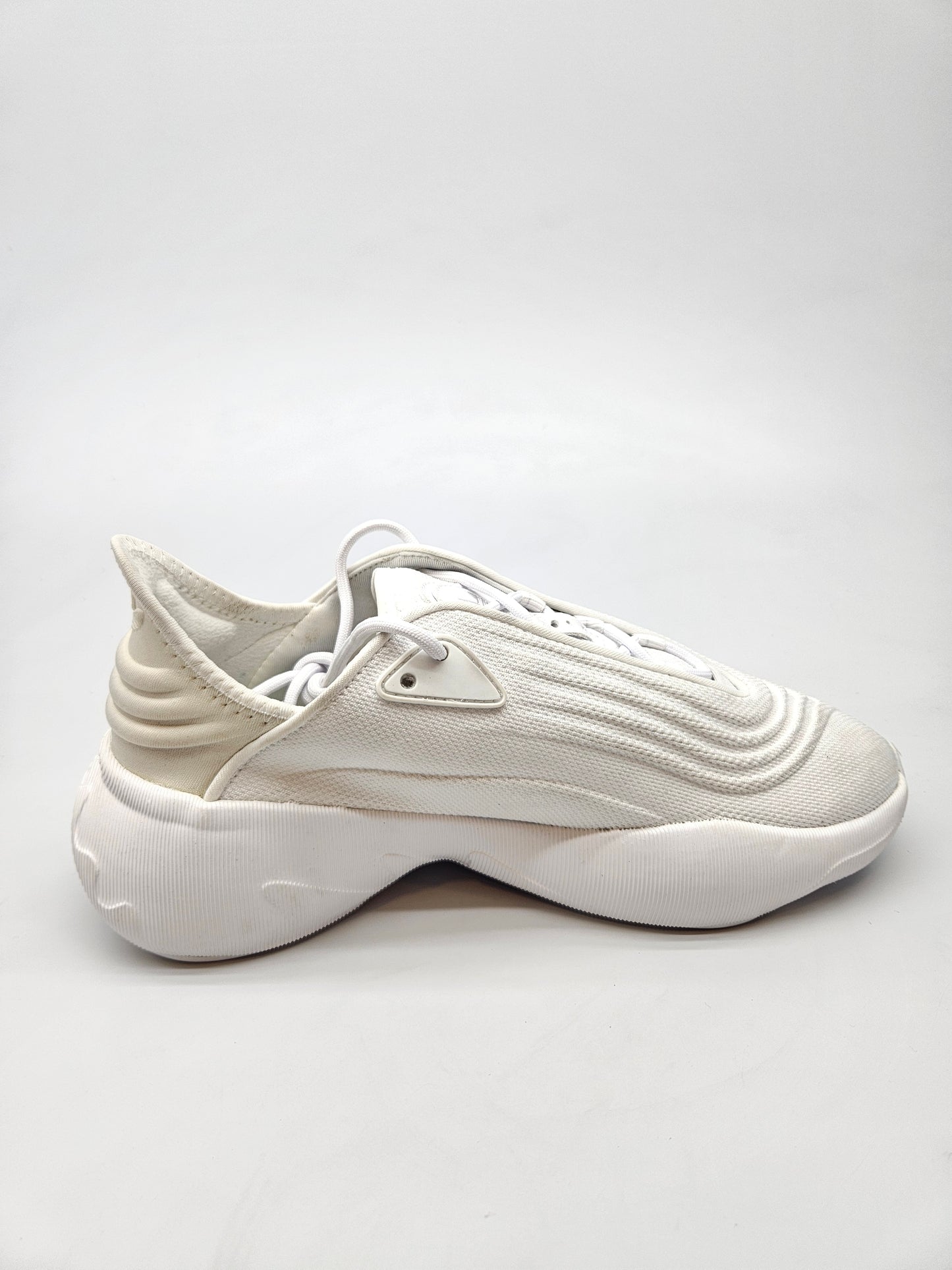 ADIDAS NOVI ORIGINAL PATIKI BR 39