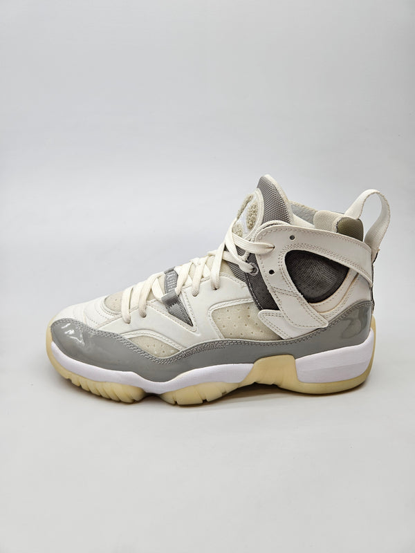 NIKE JORDAN ORIGINAL PATIKI BR 41
