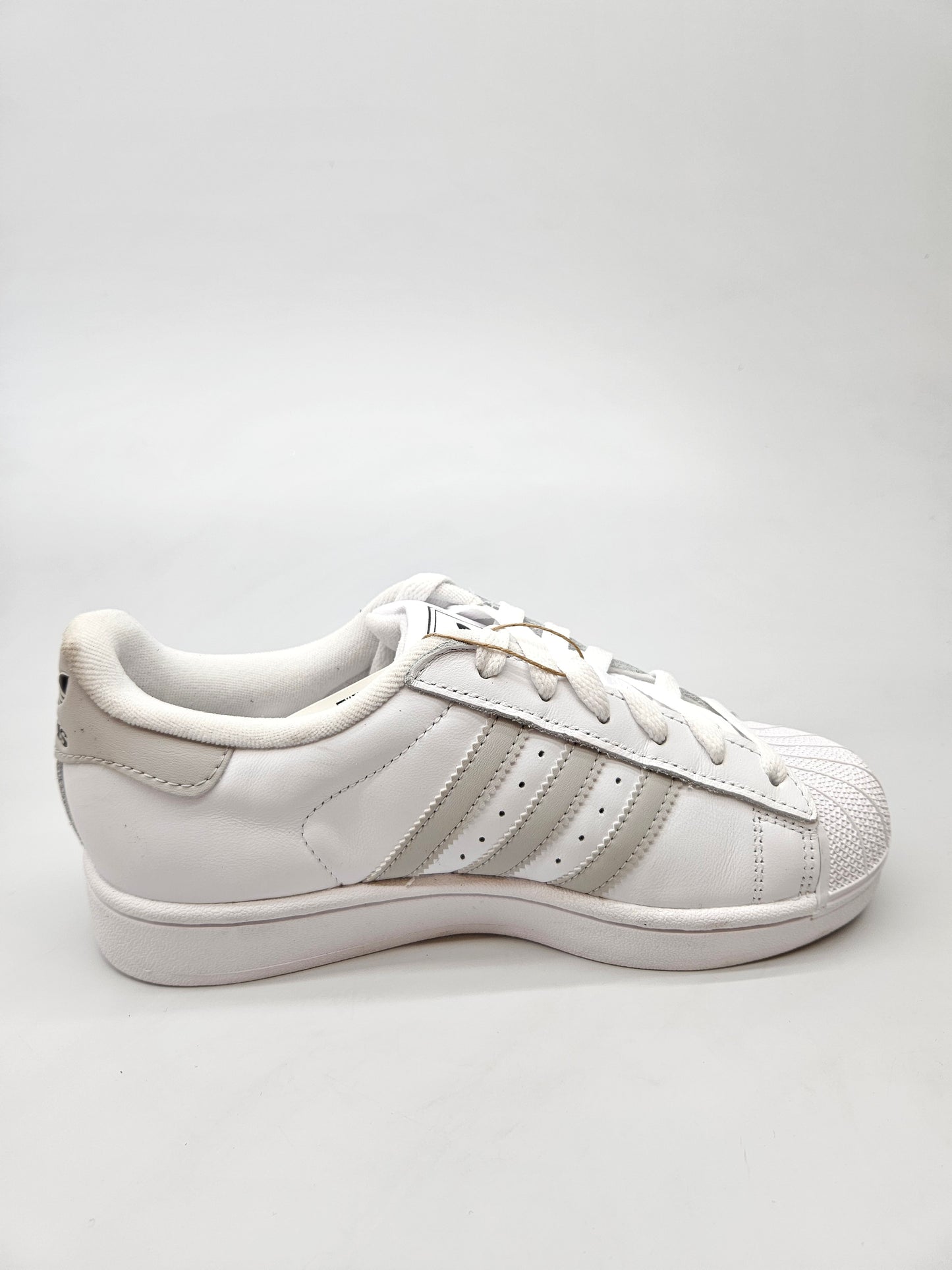 ADIDAS NOVI ORIGINAL PATIKI BR 36.5