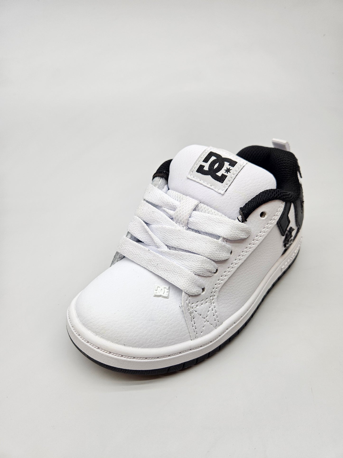 DC NOVI ORIGINAL PATIKI BR 29