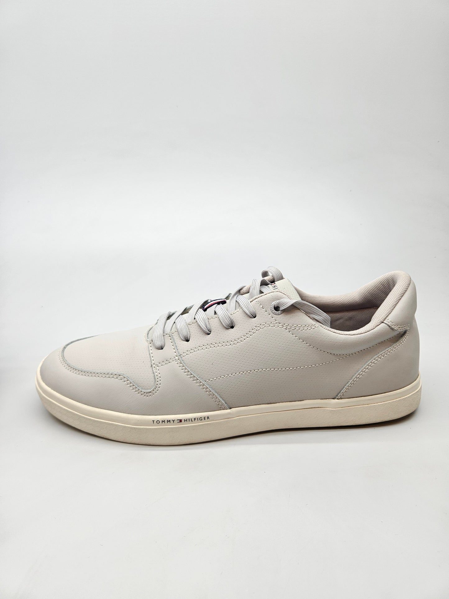 TOMMY HILFIGER ORIGINAL  PATIKI BR 44