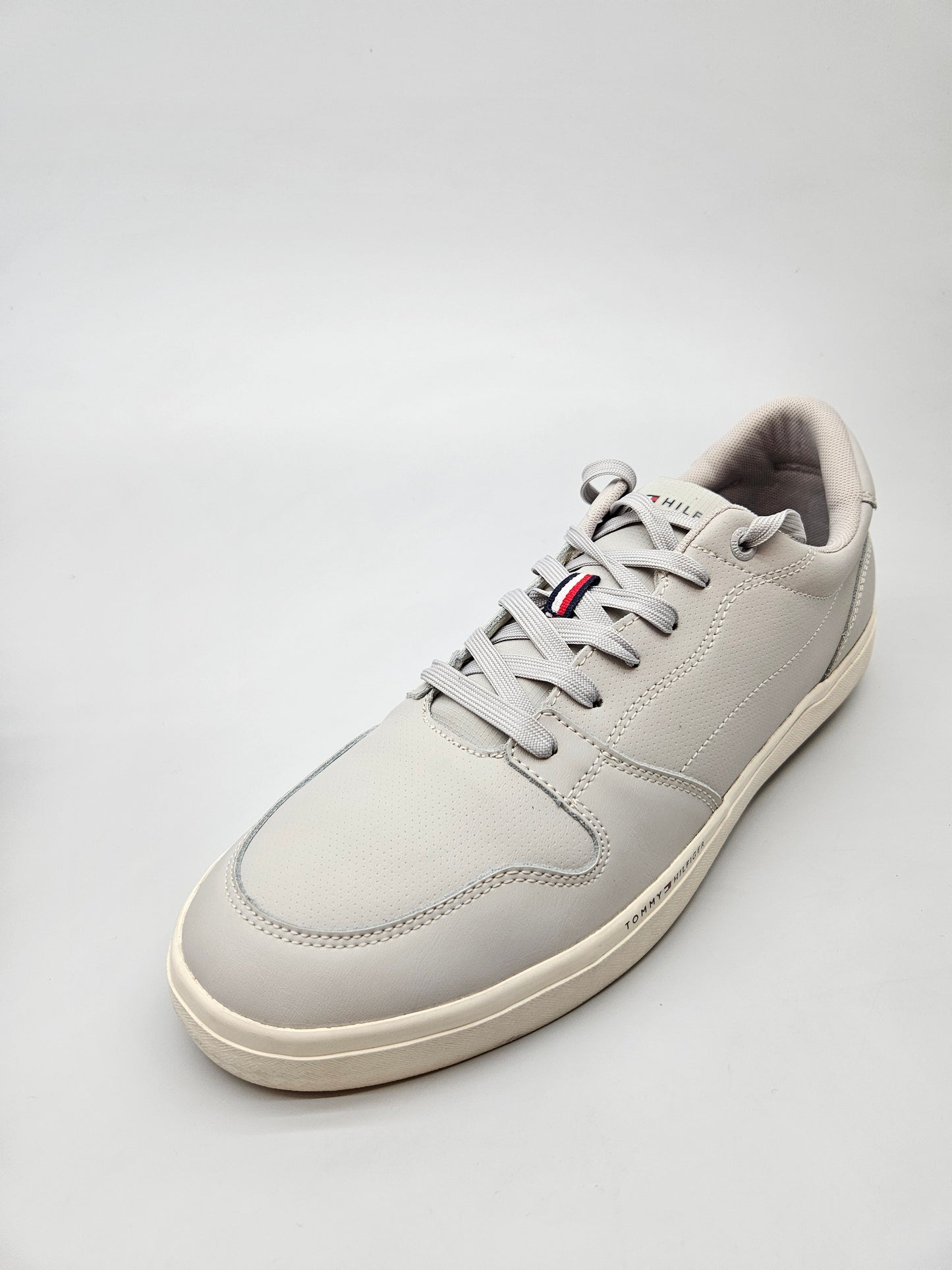 TOMMY HILFIGER ORIGINAL  PATIKI BR 44