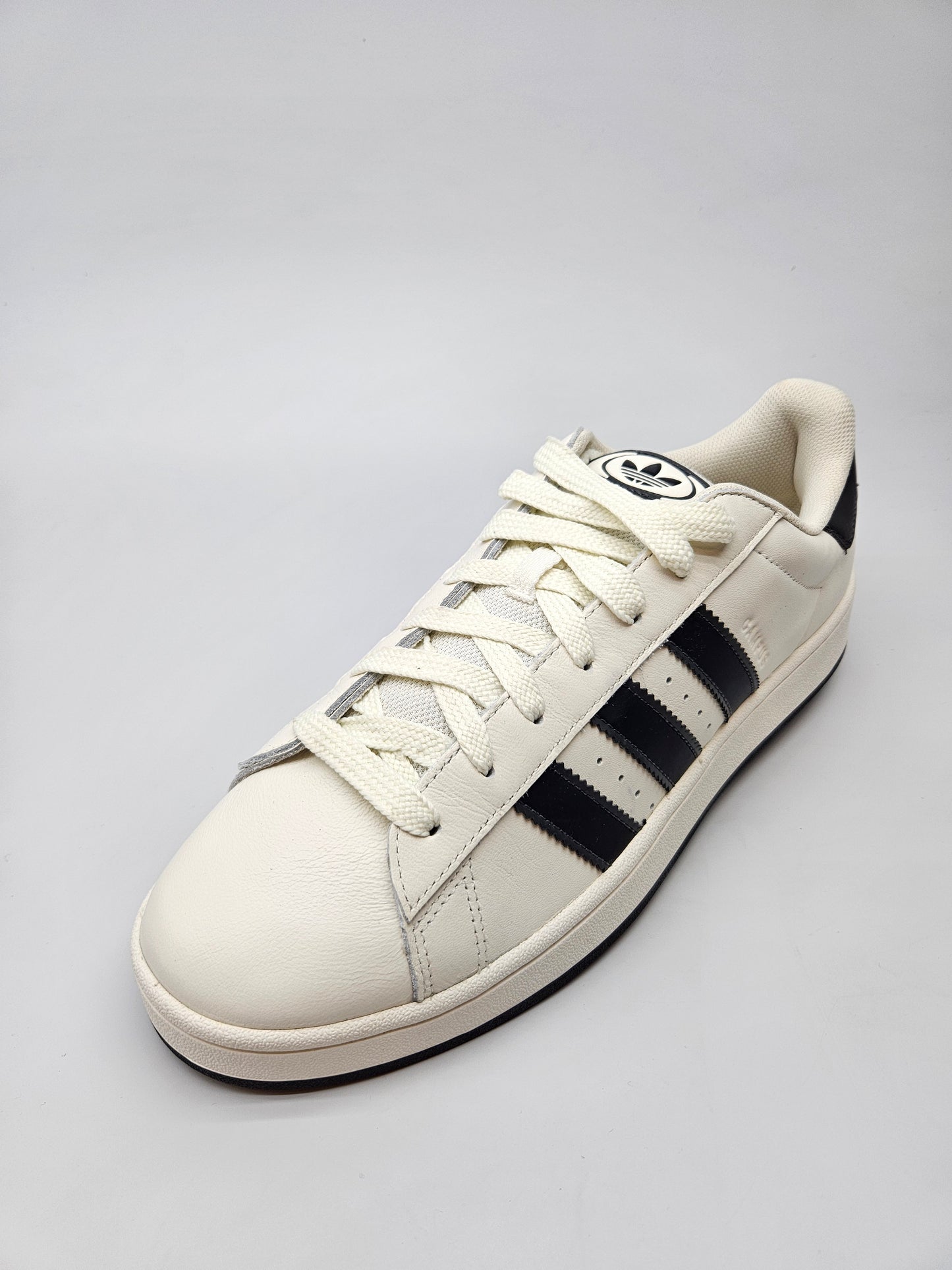 ADIDAS NOVI ORIGINAL PATIKI BR 48