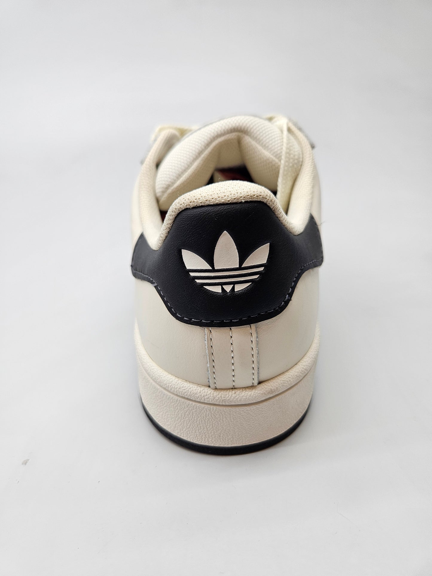 ADIDAS NOVI ORIGINAL PATIKI BR 48