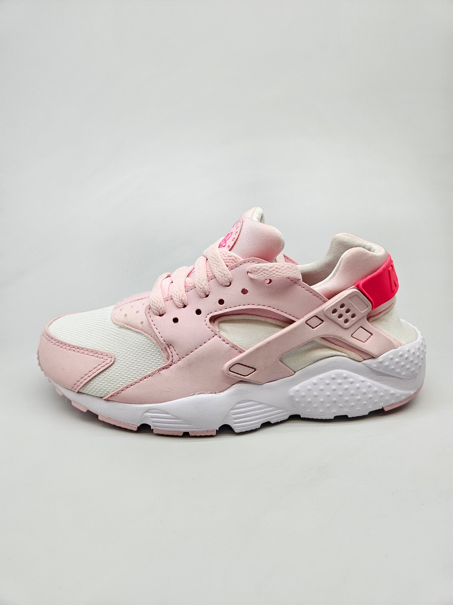 NIKE NOVI ORIGINAL PATIKI BR 37.5