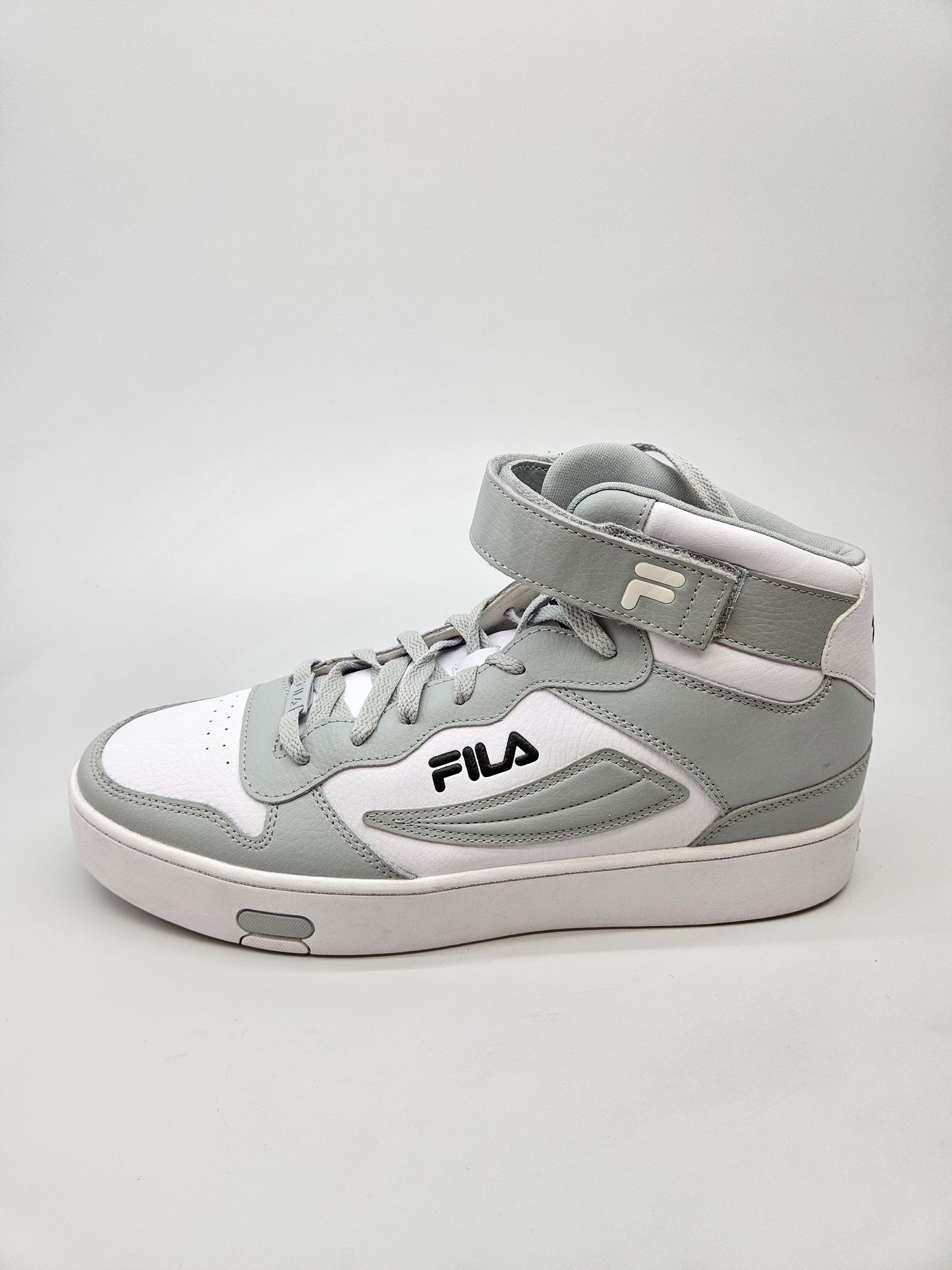 FILA NOVI ORIGINAL PATIKI BR 45