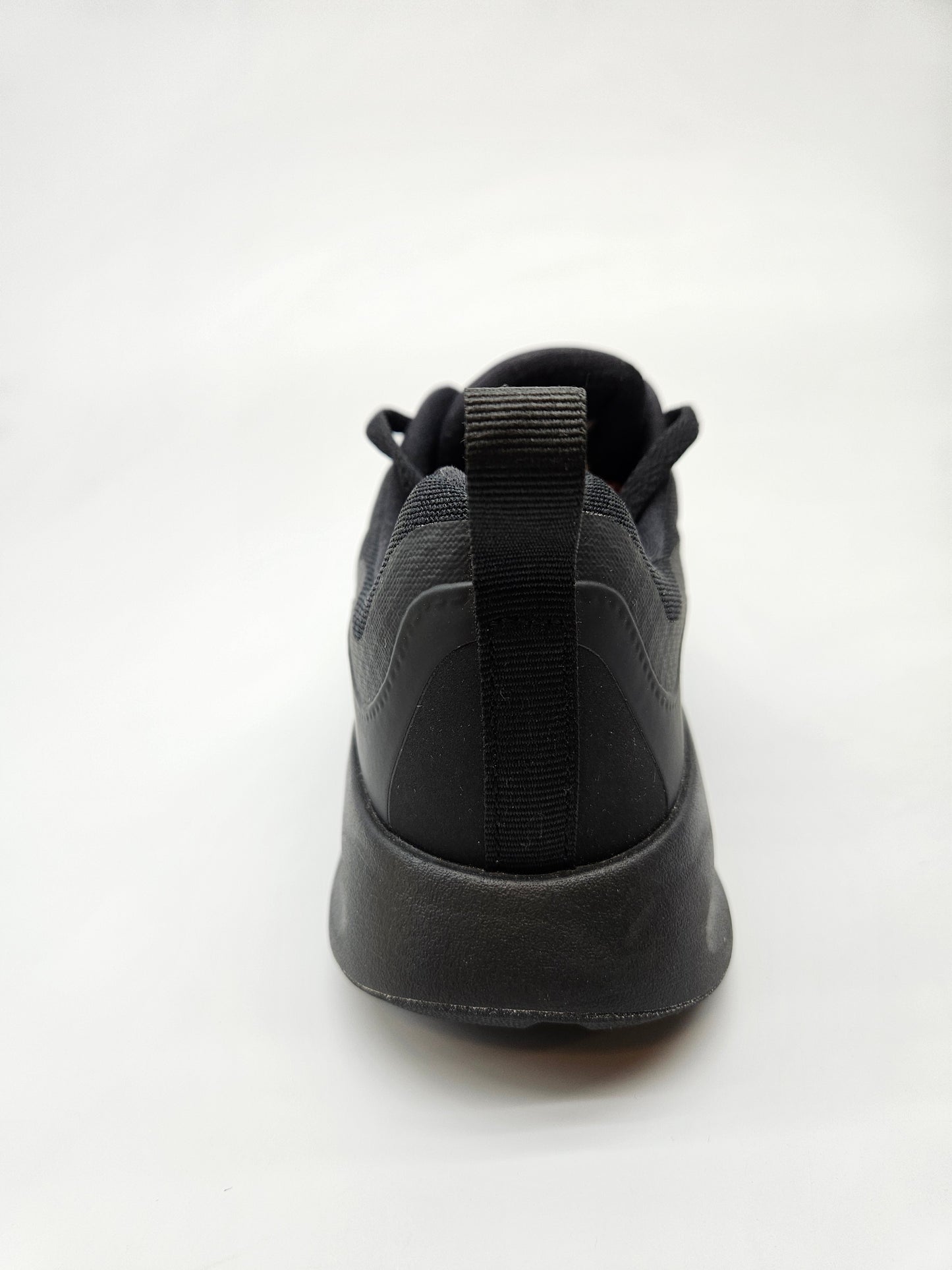 NIKE NOVI ORIGINAL PATIKI BR 38.5