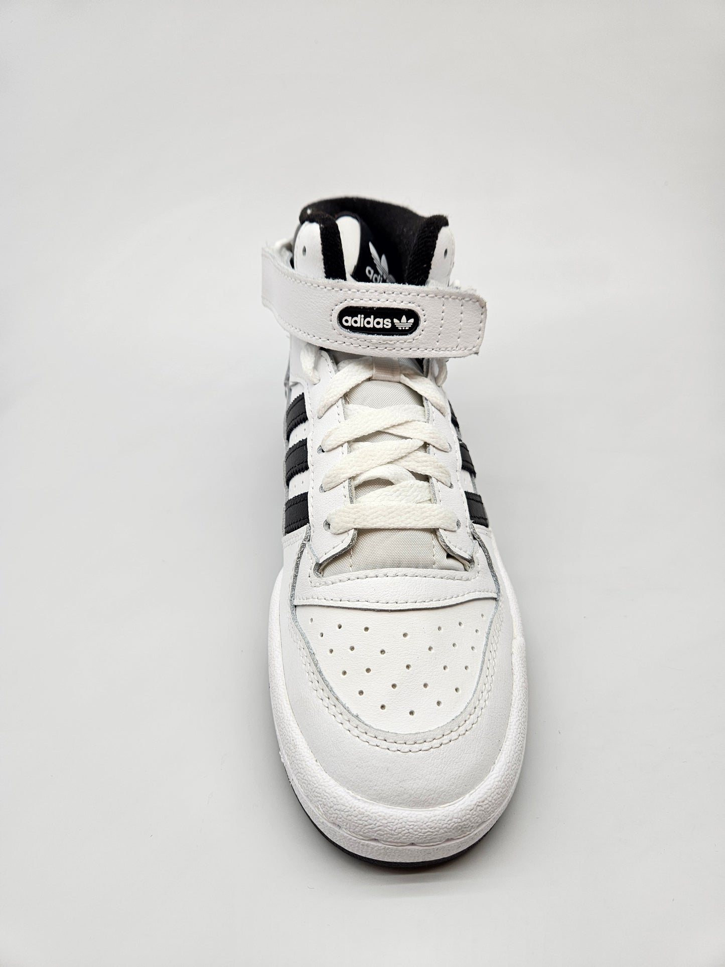 ADIDAS NOVI ORIGINAL PATIKI BR 37