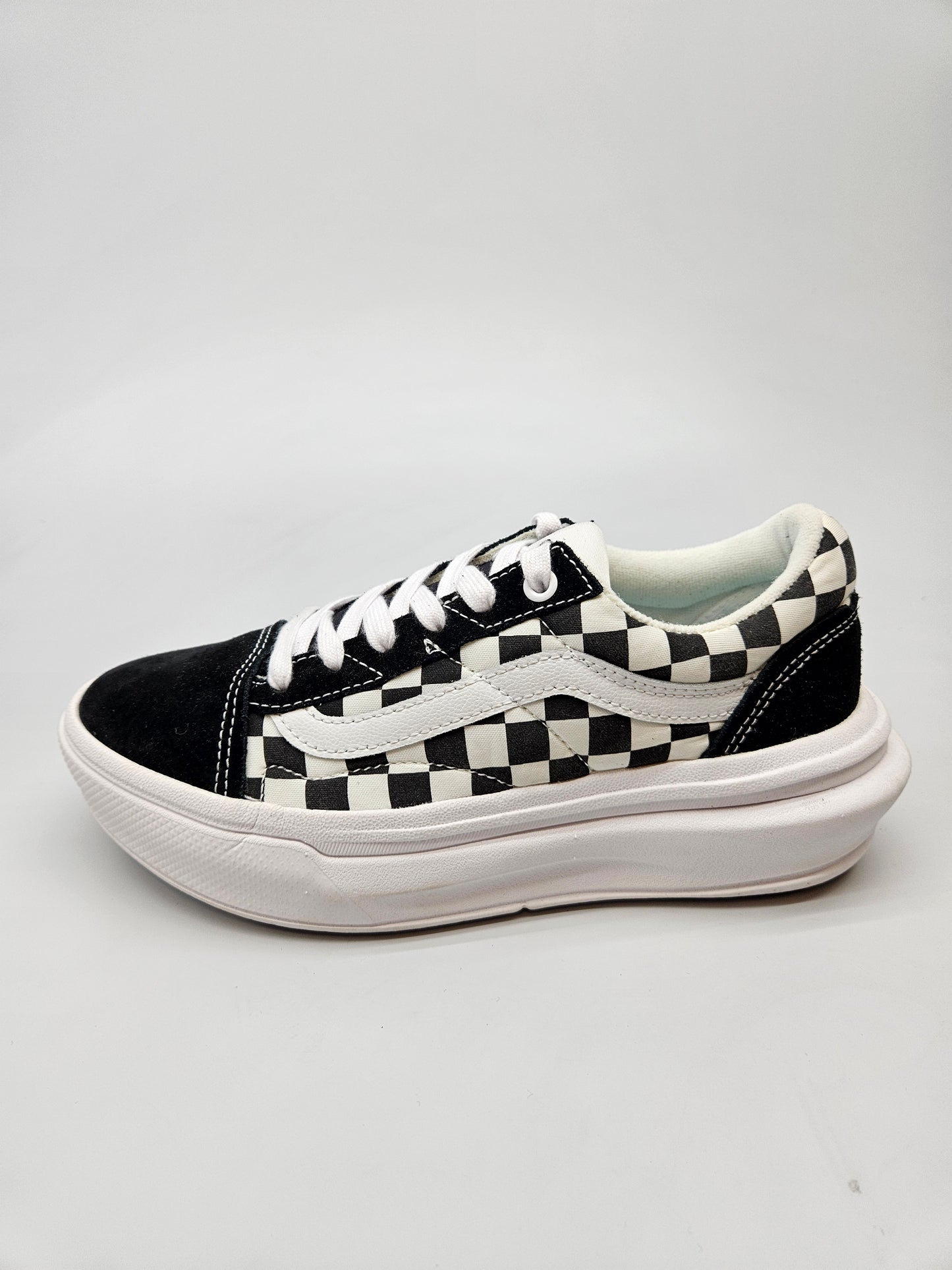 VANS NOVI ORIGINAL PATIKI BR 38