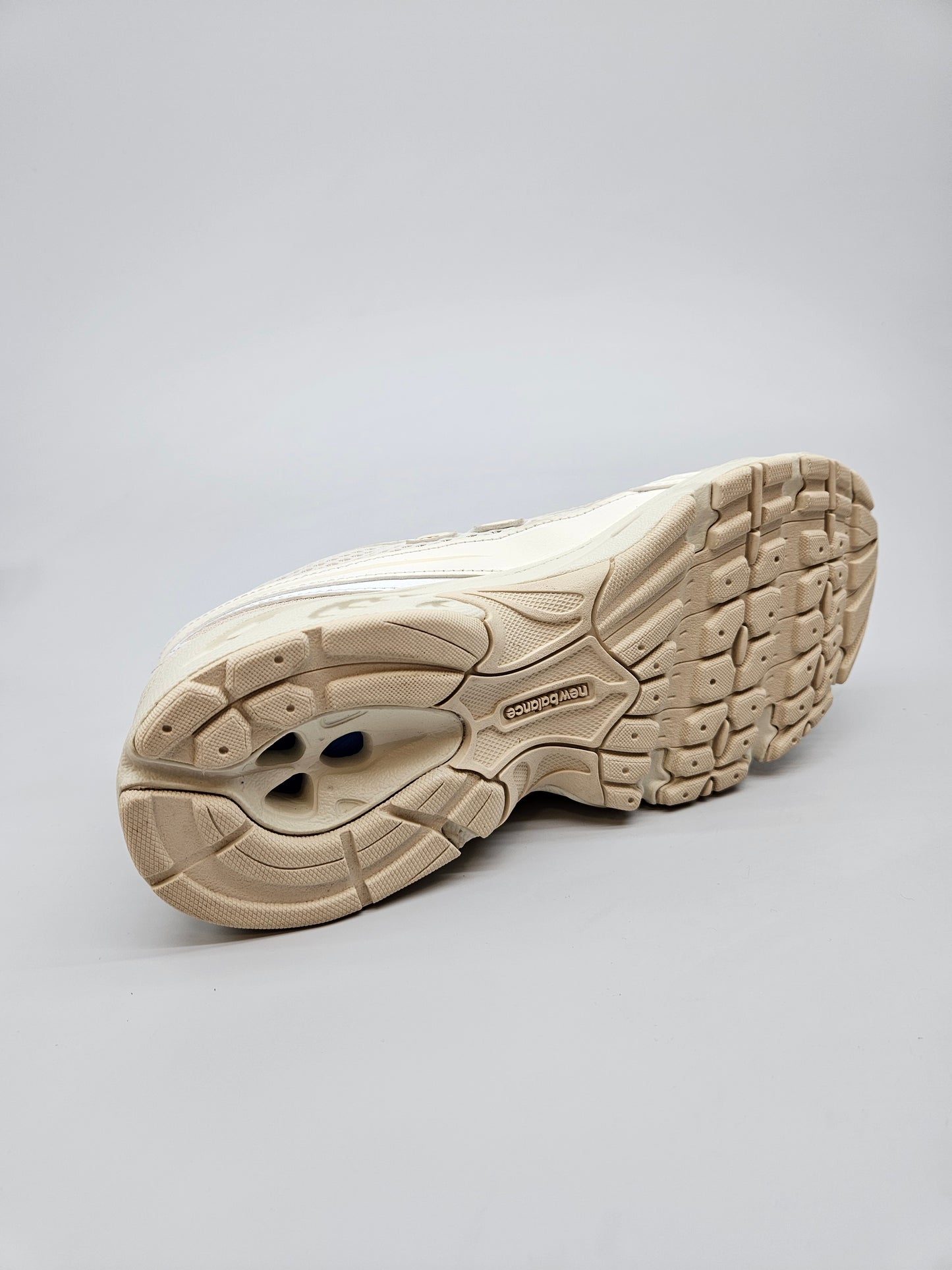 NEW BALANCE ORIGINAL PATIKI BR 39.5