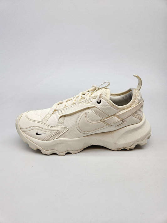 NIKE ORIGINAL PATIKI BR 40