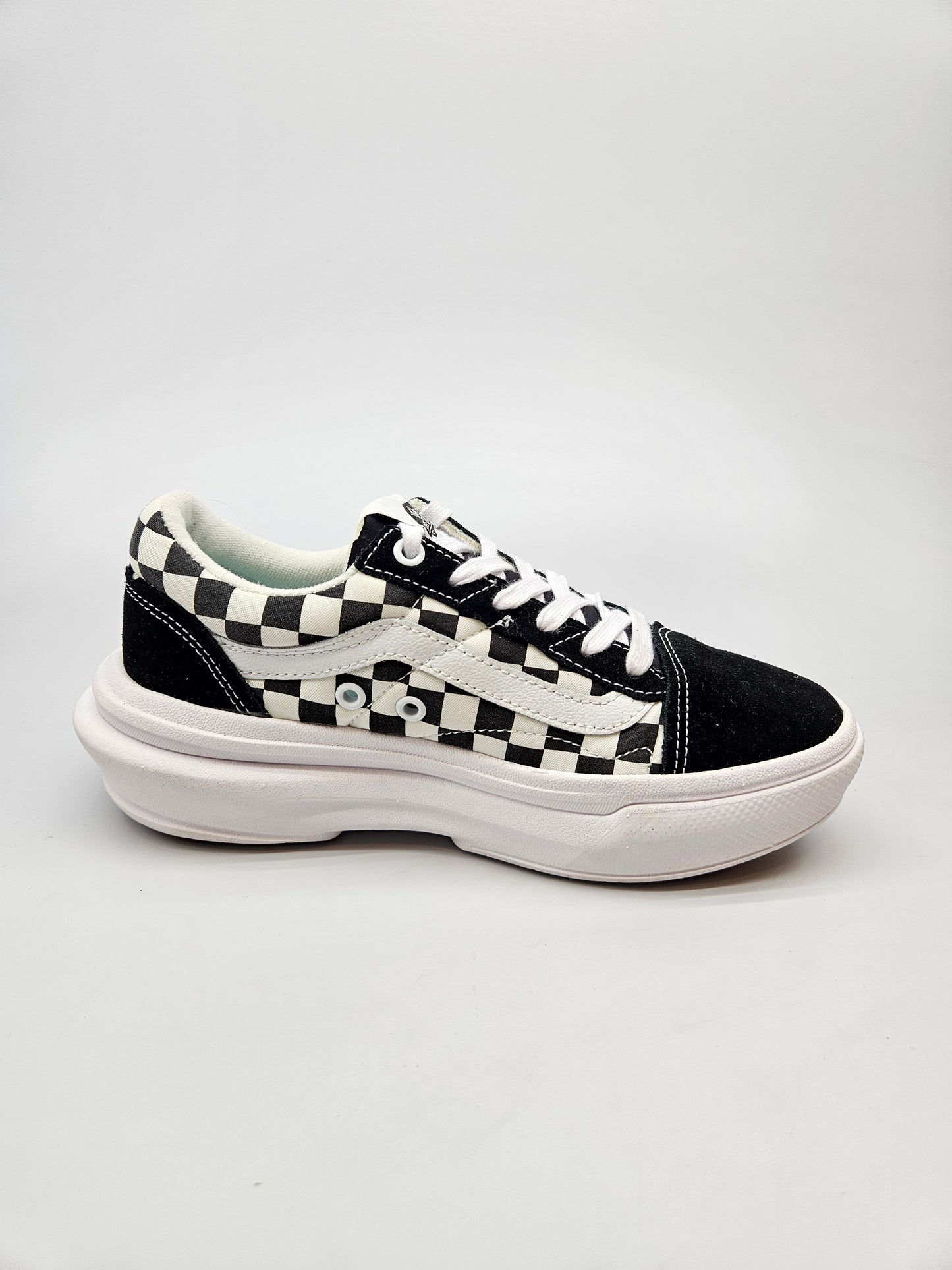 VANS NOVI ORIGINAL PATIKI BR 38