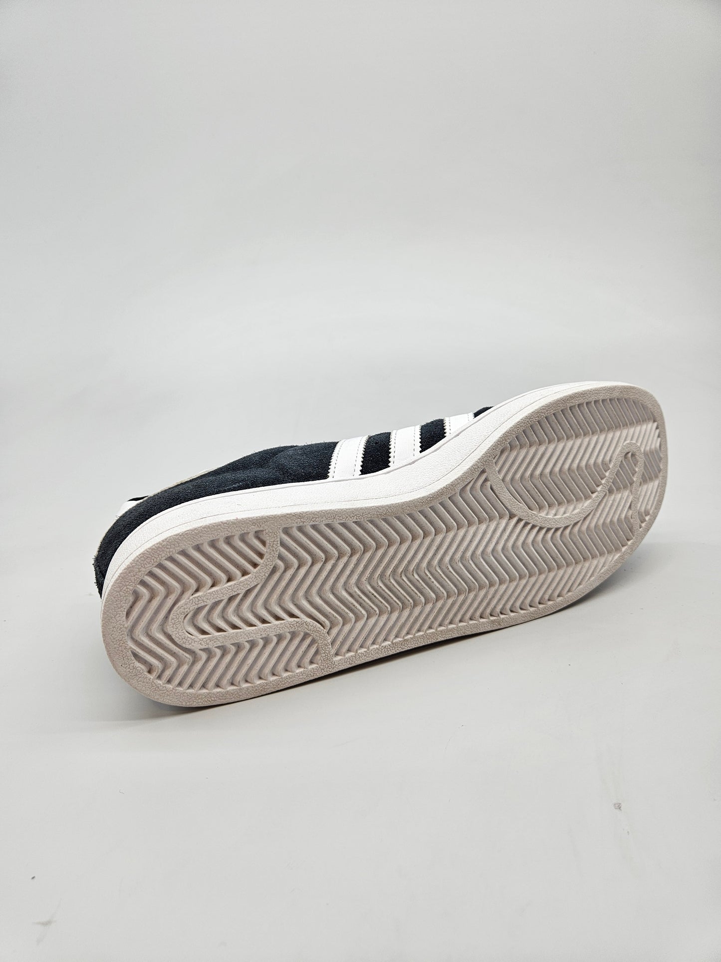 ADIDAS CAMPUS NOVI ORIGINAL PATIKI BR 42