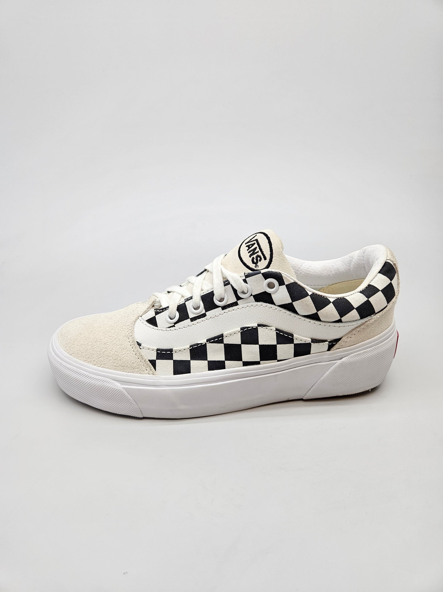 VANS NOVI ORIGINAL PATIKI BR 38.5
