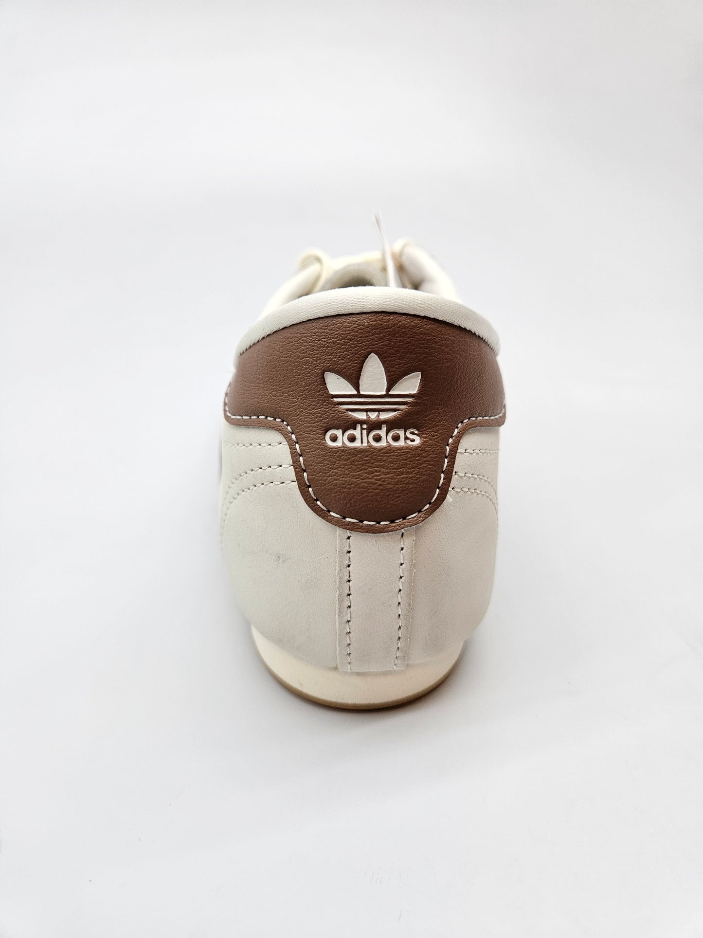 ADIDAS NOVI ORIGINAL PATIKI BR 39