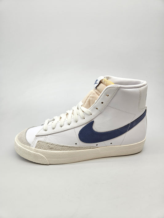 NIKE NOVI ORIGINAL PATIKI BR 40.5