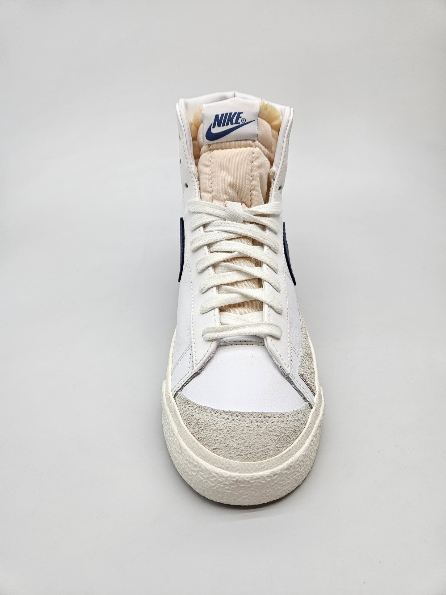 NIKE NOVI ORIGINAL PATIKI BR 40.5