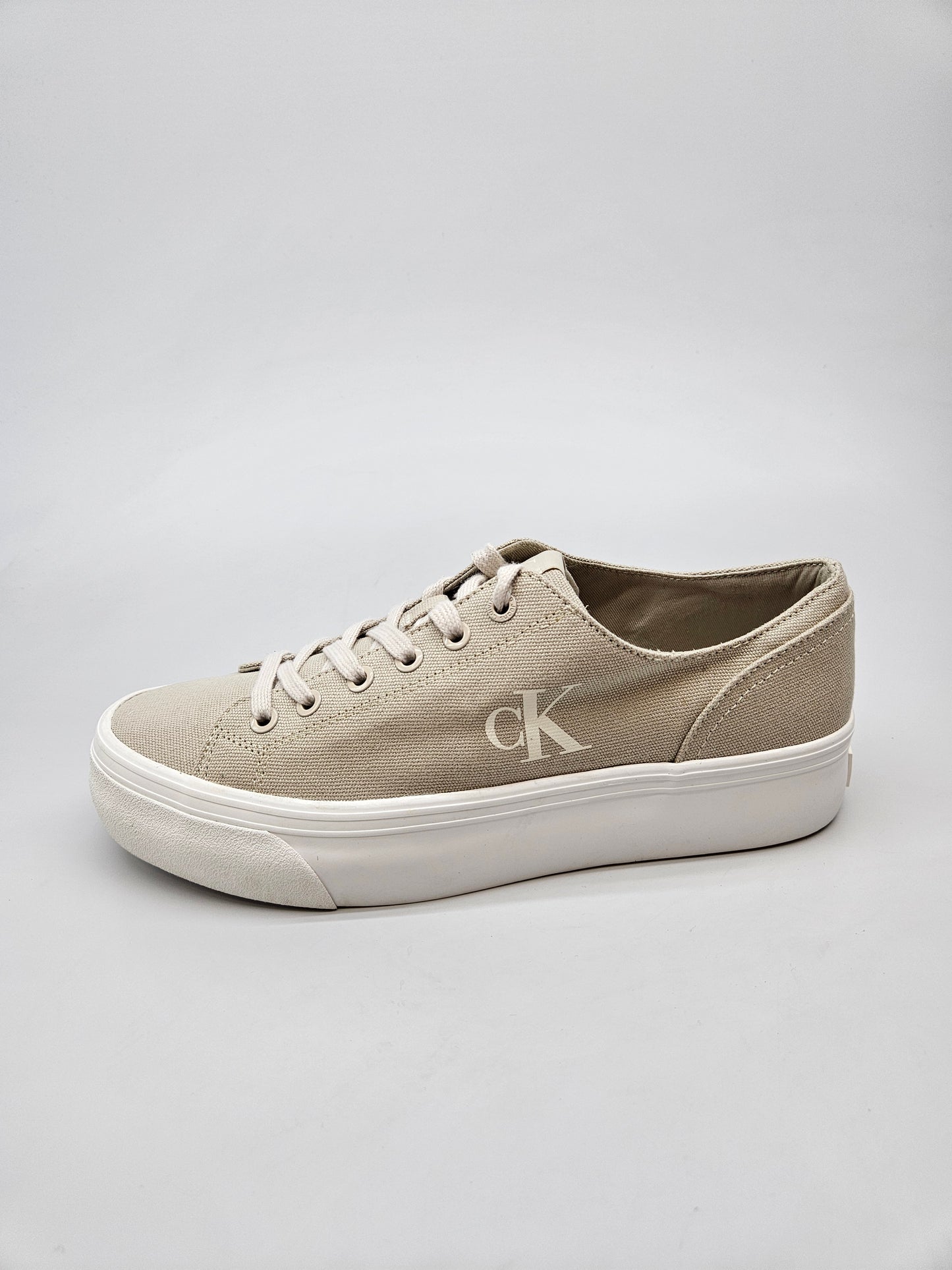 CONVERSE NOVI ORIGINAL PATIKI BR 41