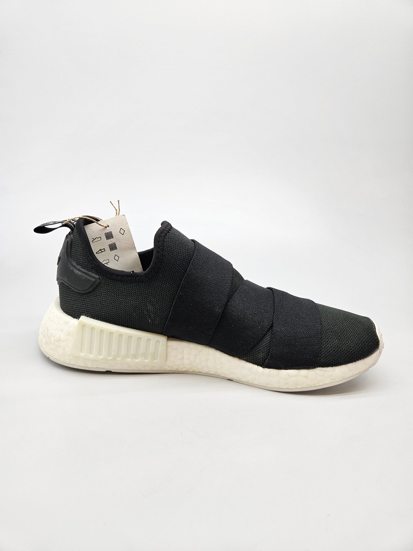 ADIDAS NOVI ORIGINAL PATIKI BR 43