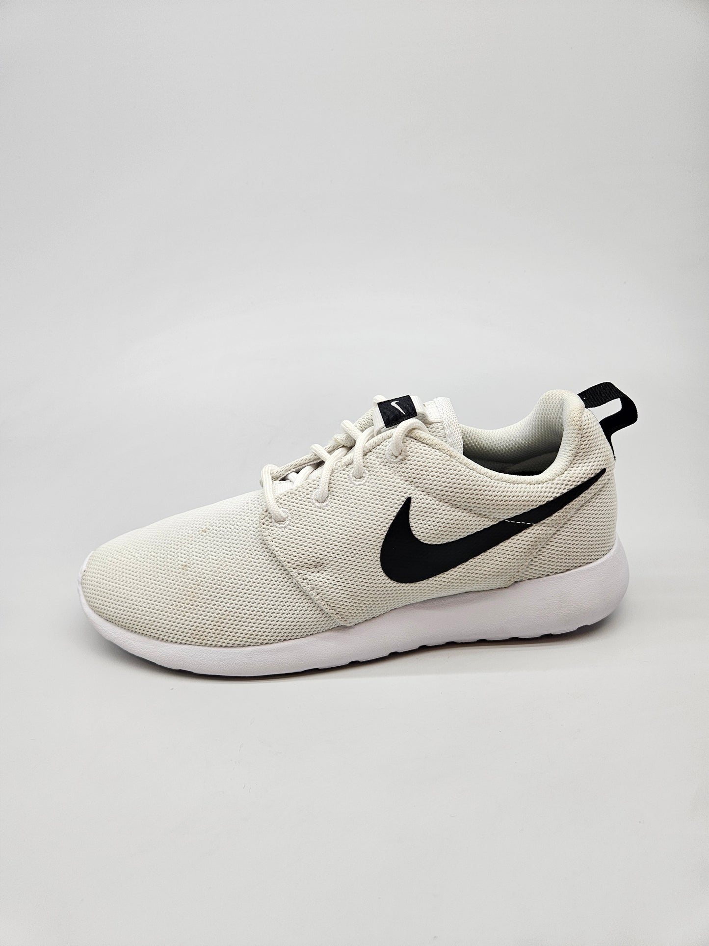 NIKE NOVI ORIGINAL PATIKI BR 38.5
