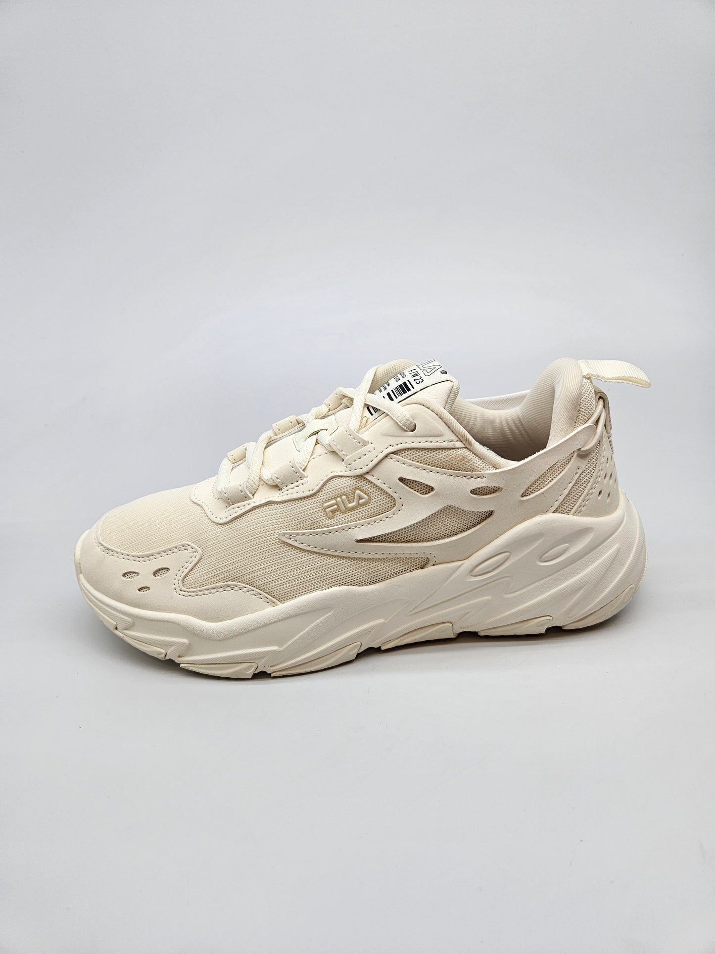 FILA NOVI ORIGINAL PATIKI BR 38.5