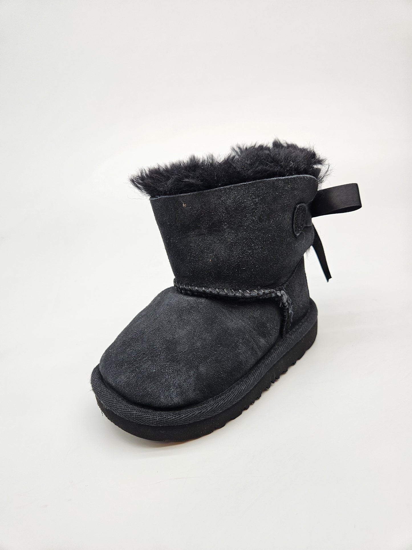 UGG AUSTRALIA ORIGINAL KOZNI CIZMI BR 23