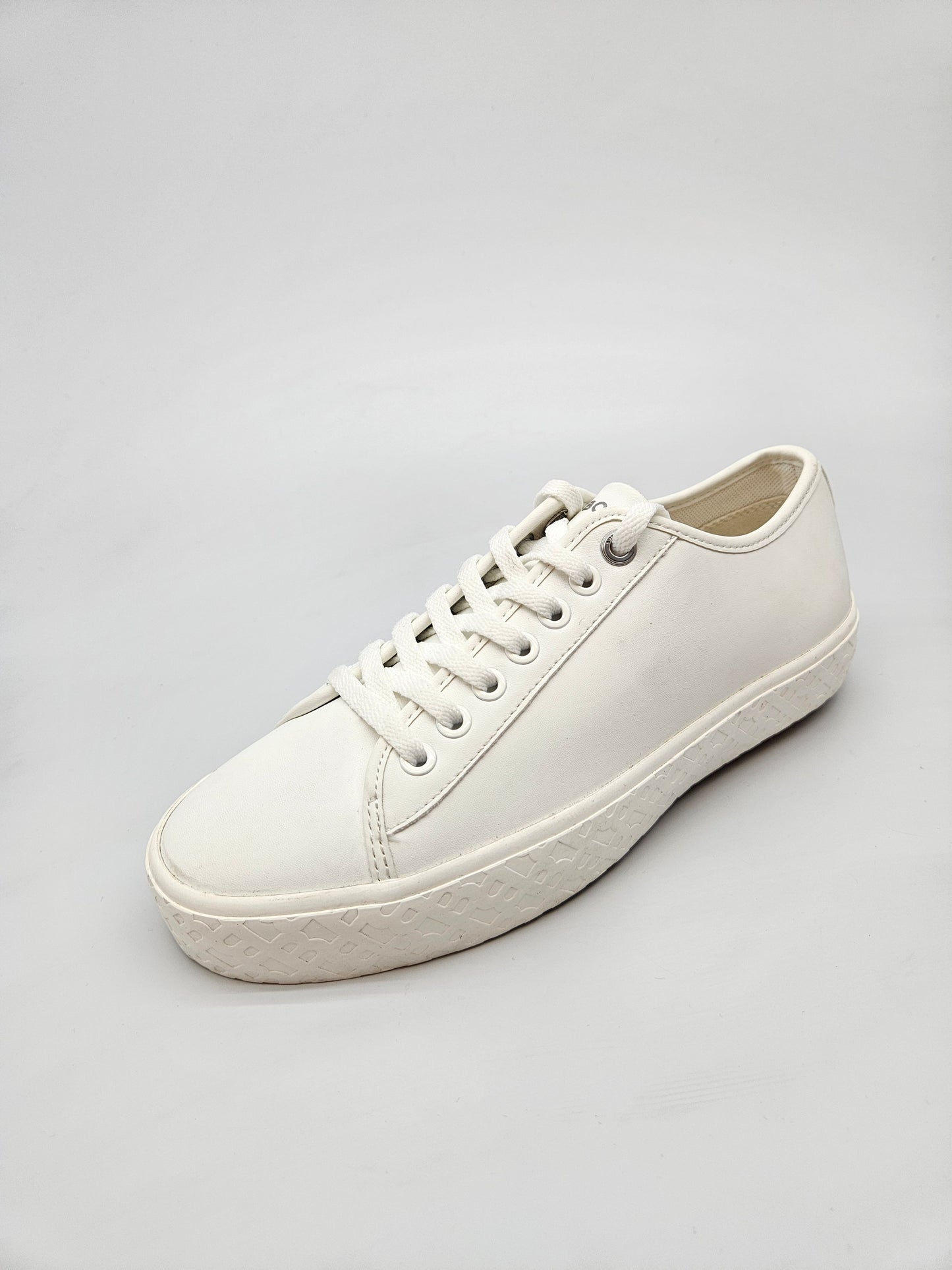 BOSS NOVI ORIGINAL PATIKI BR 38