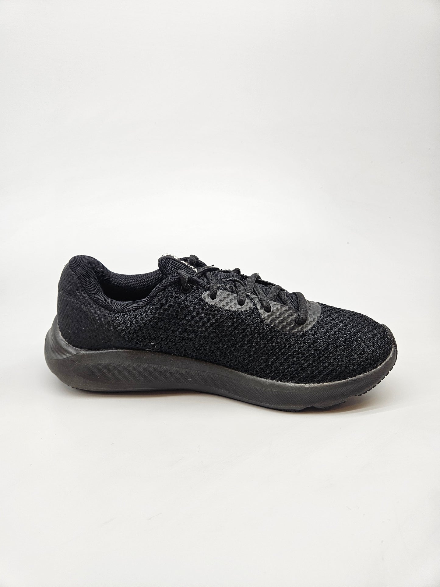 UNDER ARMOUR ORIGINAL PATIKI BR 38.5