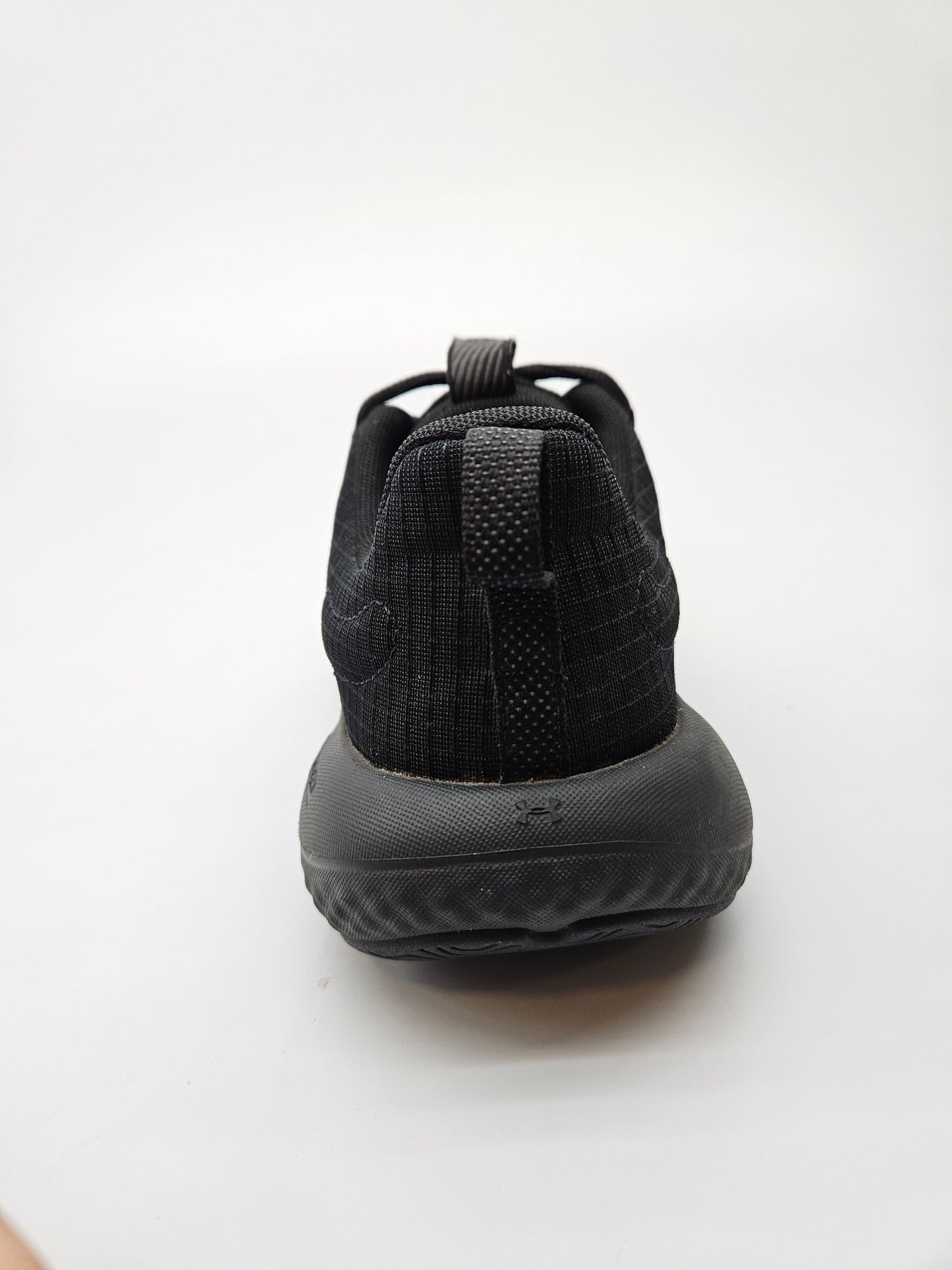 UNDER ARMOUR ORIGINAL PATIKI BR 38.5