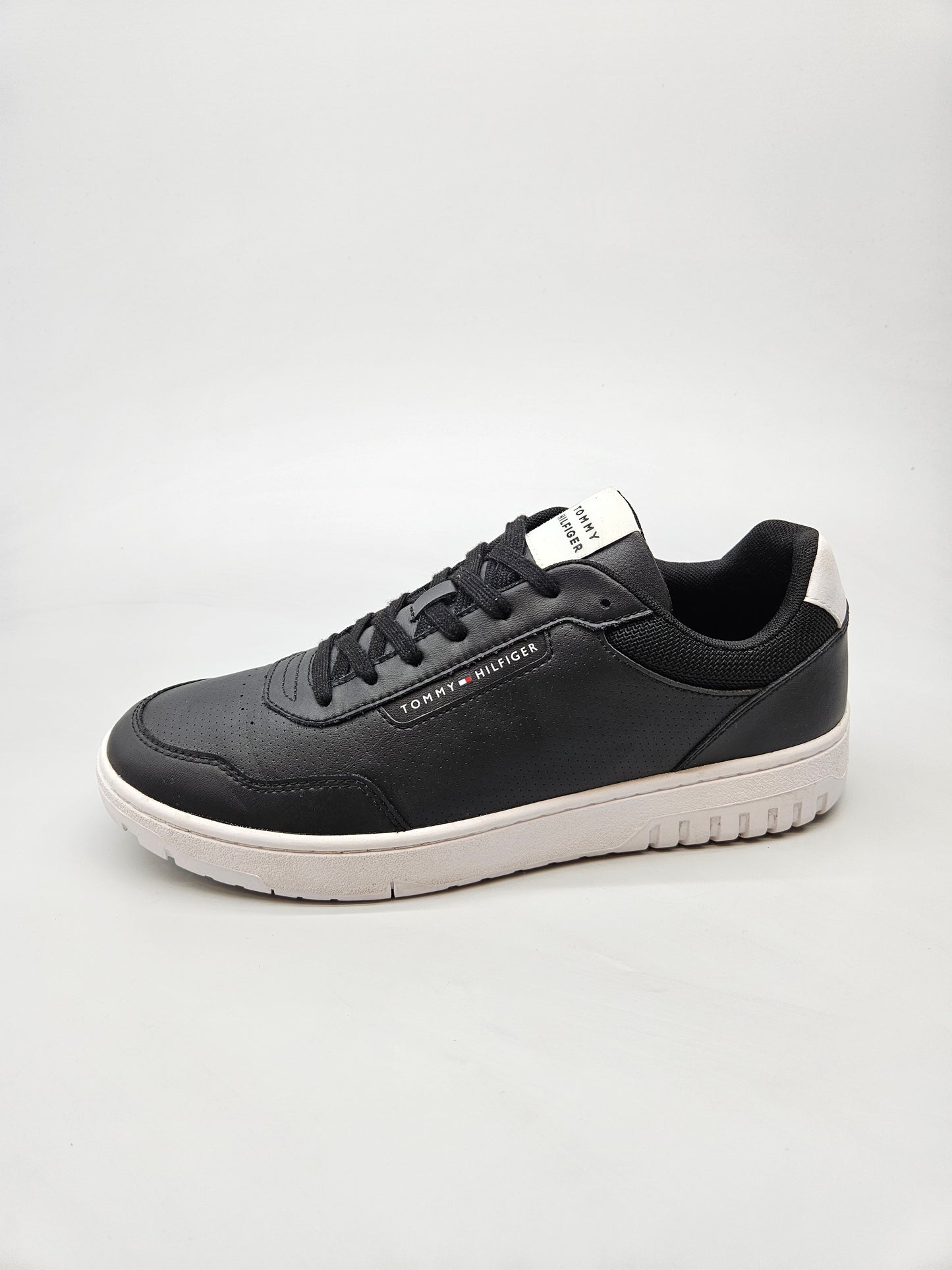 TOMMY HILFIGER ORIGINAL PATIKI BR 42