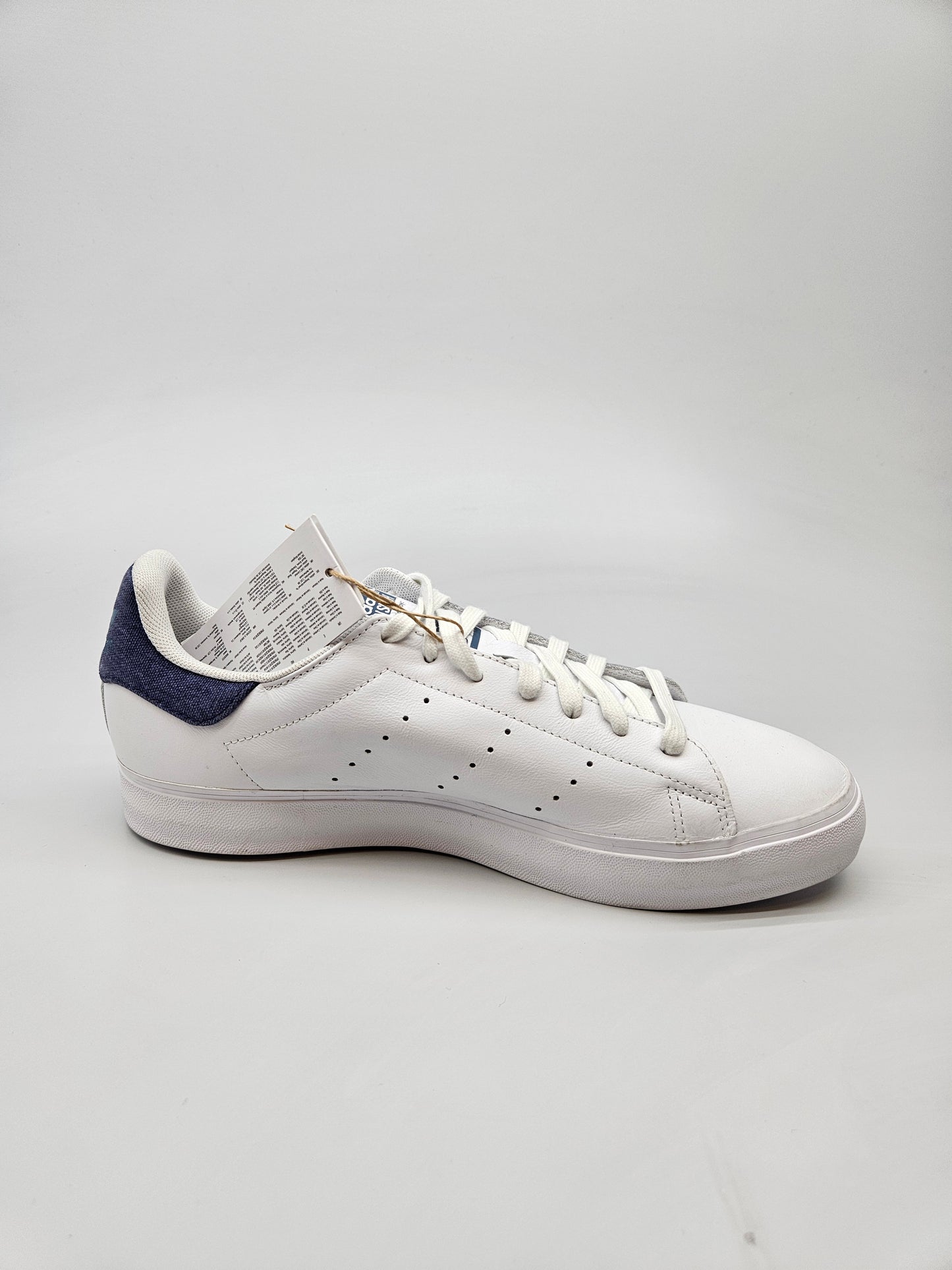 ADIDAS NOVI ORIGINAL PATIKI BR 42