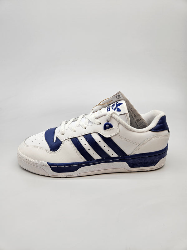 ADIDAS NOVI ORIGINAL PATIKI BR 42